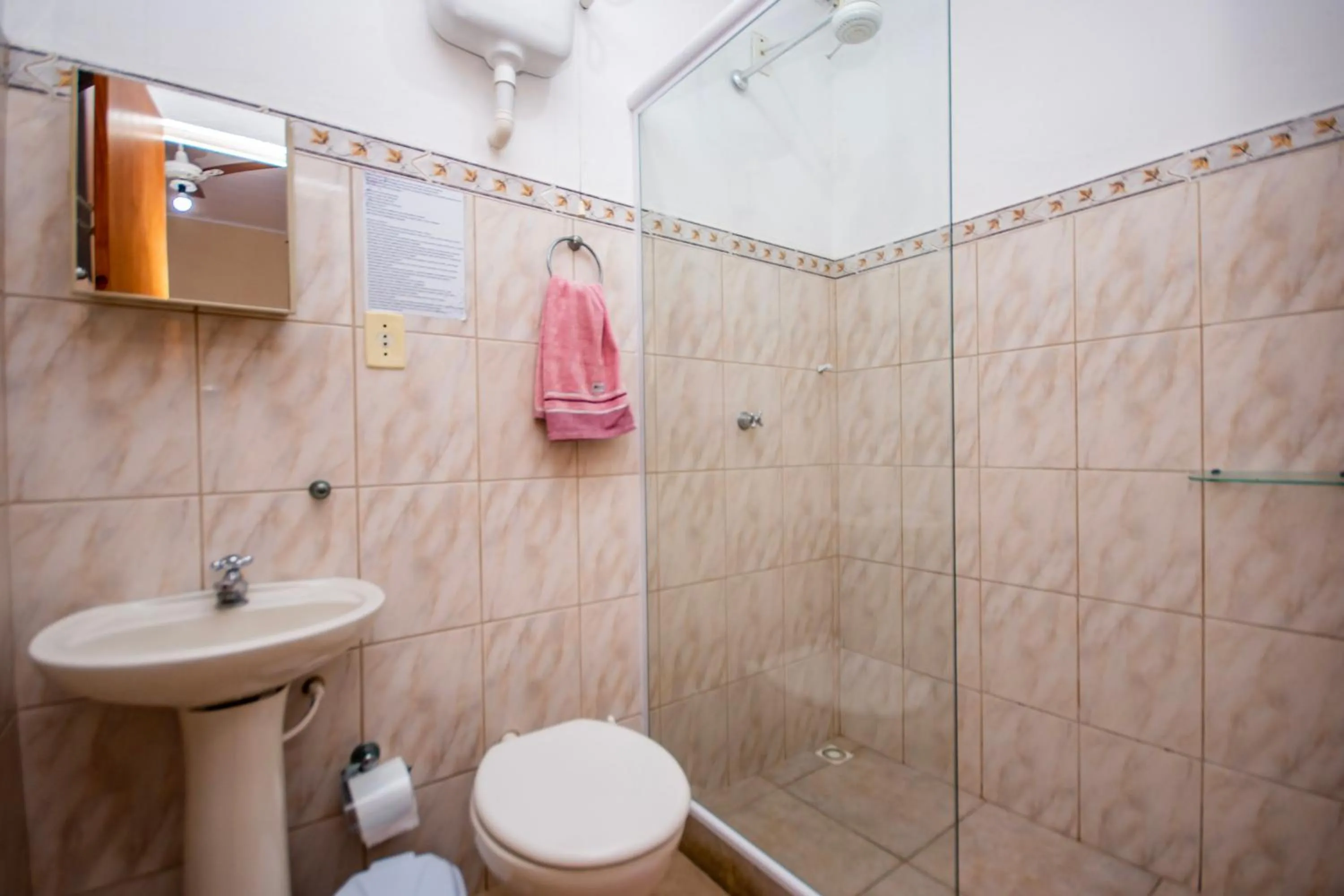 Bathroom in Pousada Quatro Estações Paraty