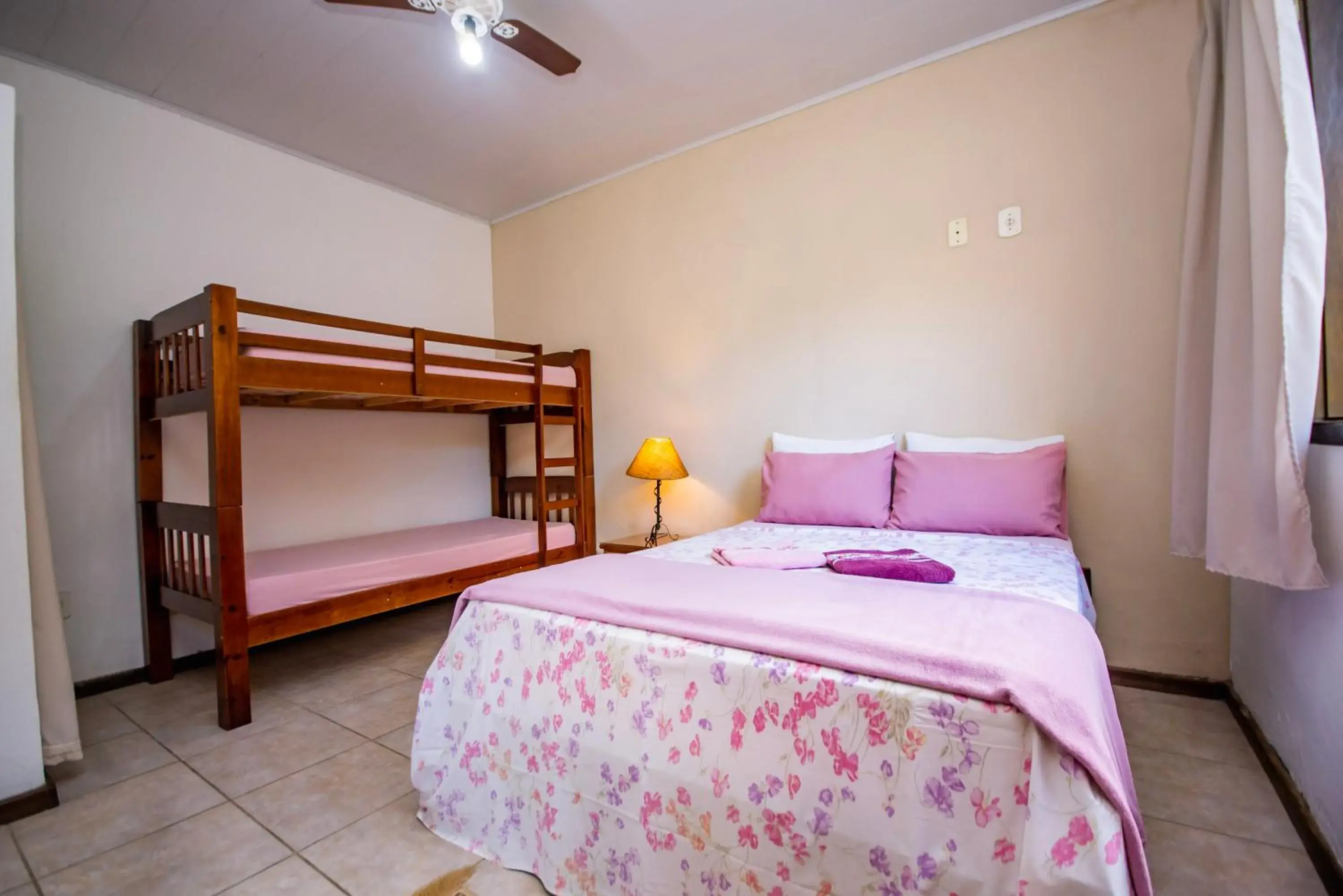 Economy Quadruple Room in Pousada Quatro Estações Paraty Economy Quadruple Room in Pousada Quatro Estações Paraty