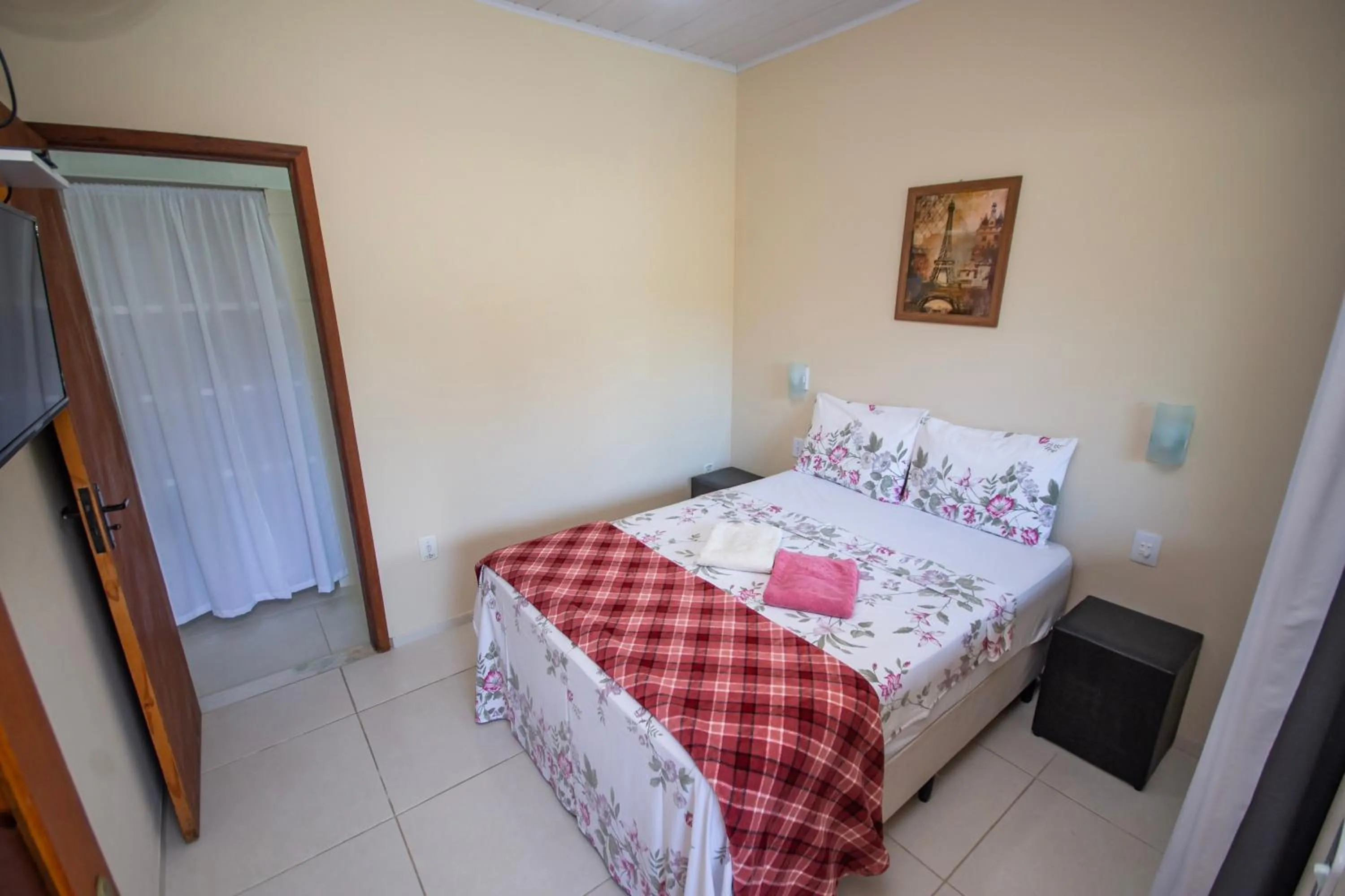 Bed in Pousada Quatro Estações Paraty