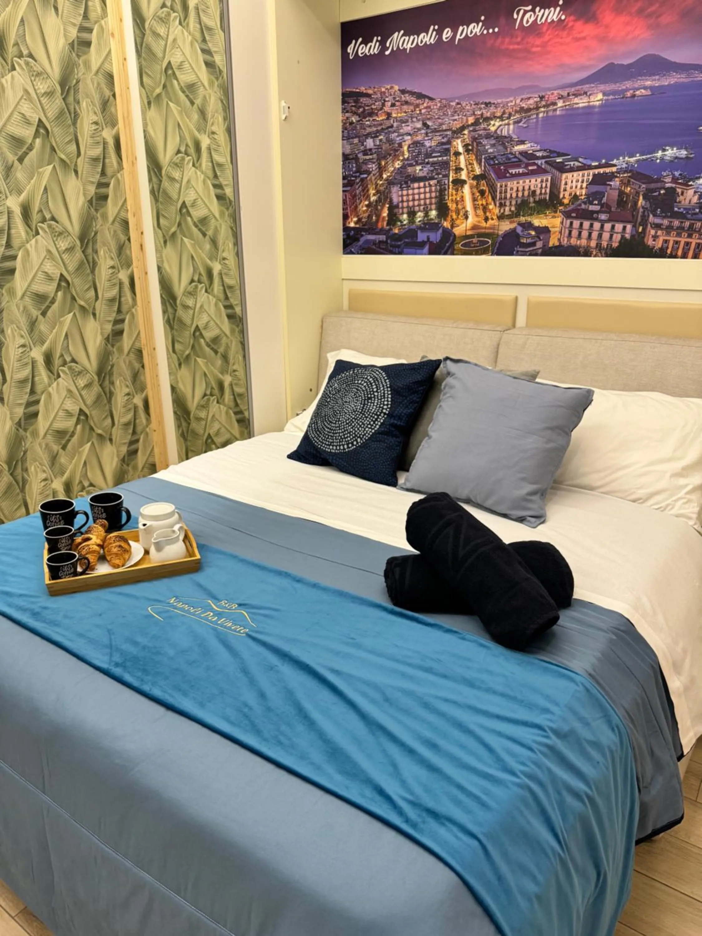 Italian breakfast in B&b Napoli da vivere