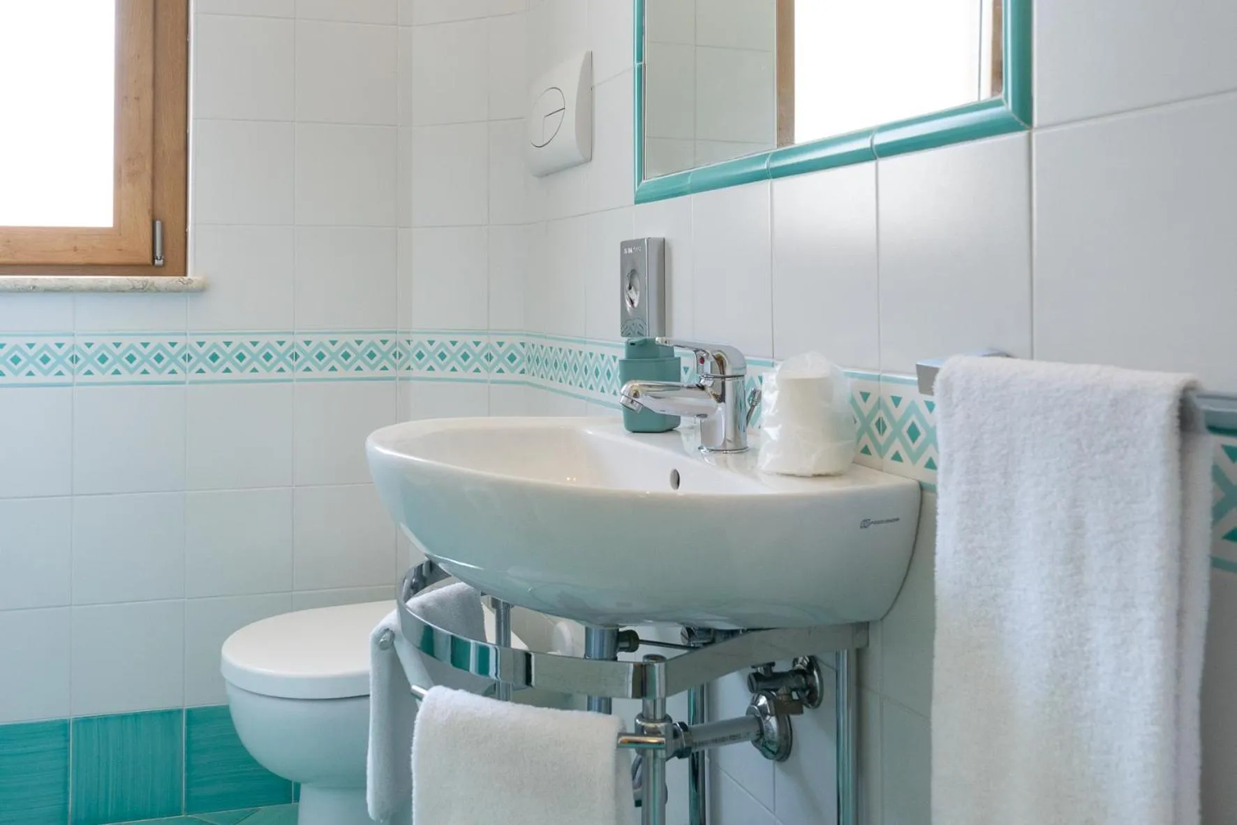 Shower in B&B Sperlonga