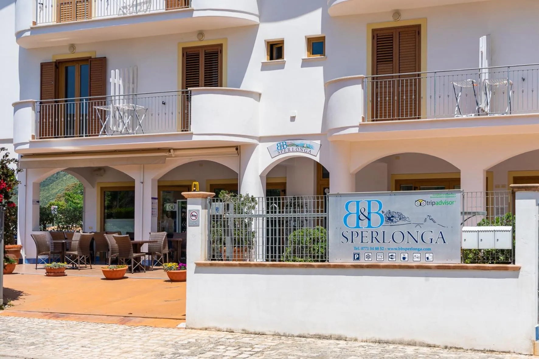 Property building in B&B Sperlonga