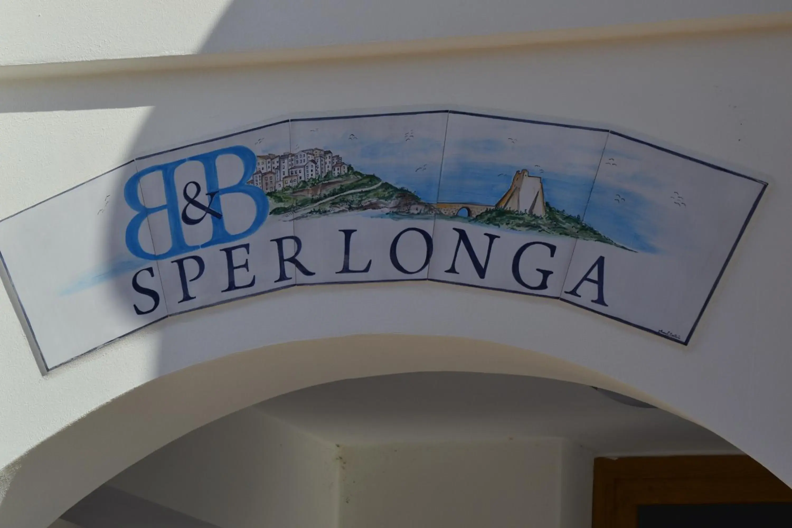 Classic Triple Room in B&B Sperlonga Classic Triple Room in B&B Sperlonga
