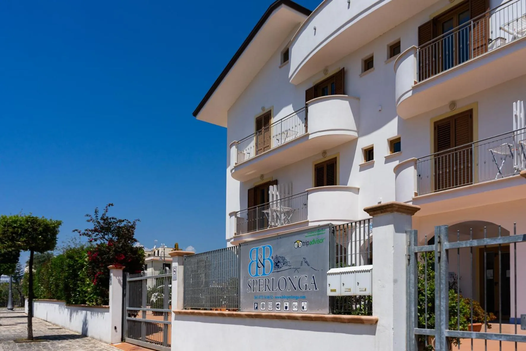 Property building in B&B Sperlonga