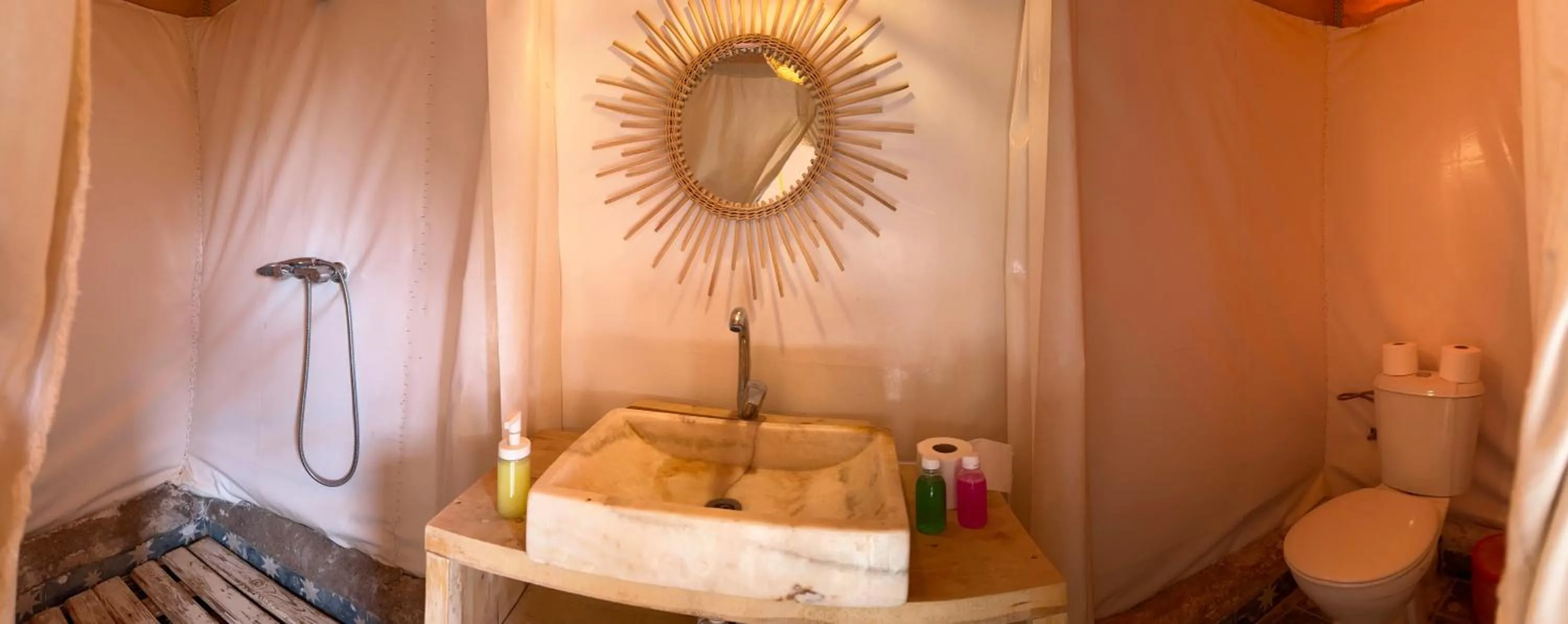 Jardin Kotori Luxury Camp