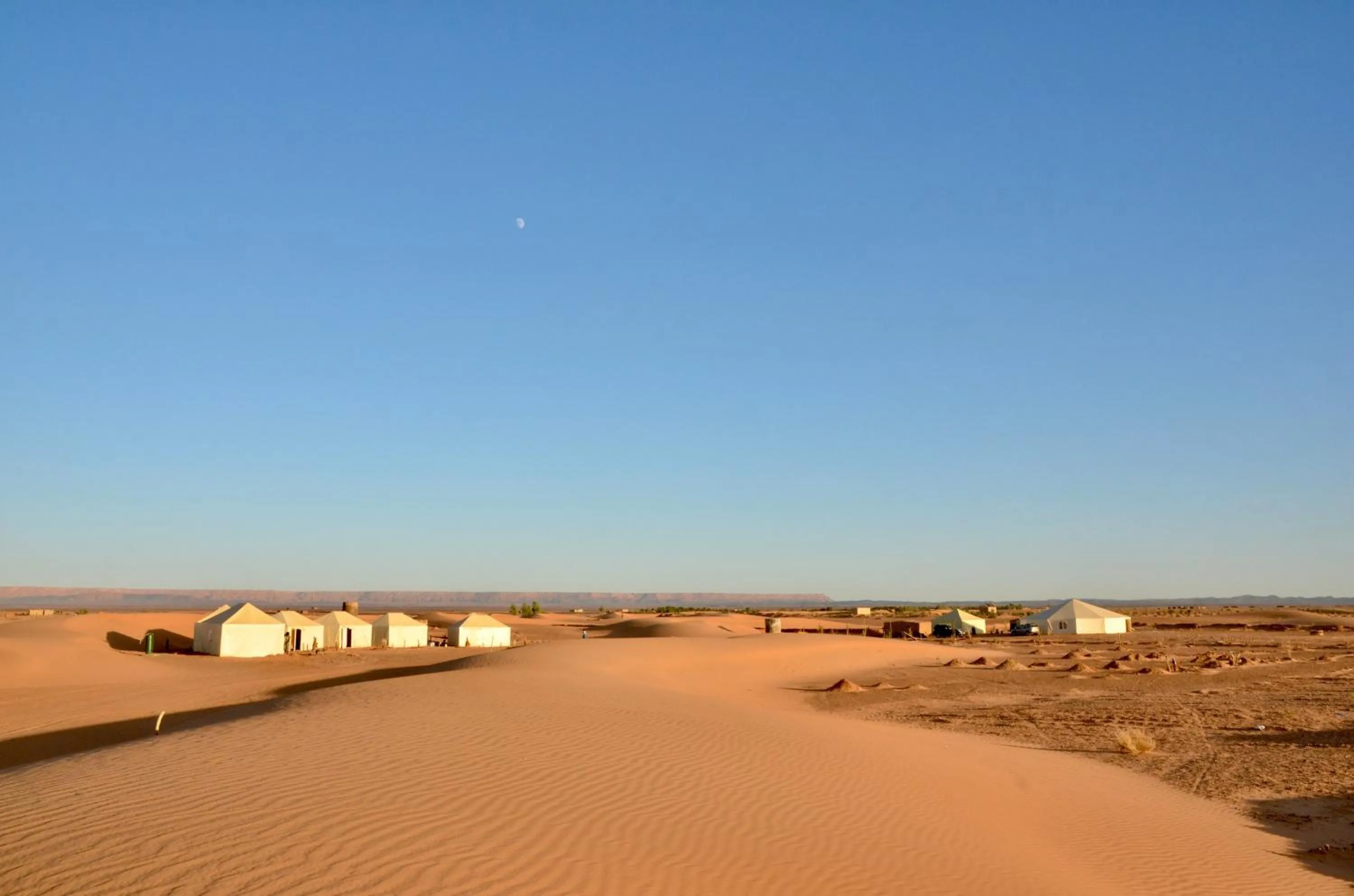 Day in Jardin Kotori Luxury Camp