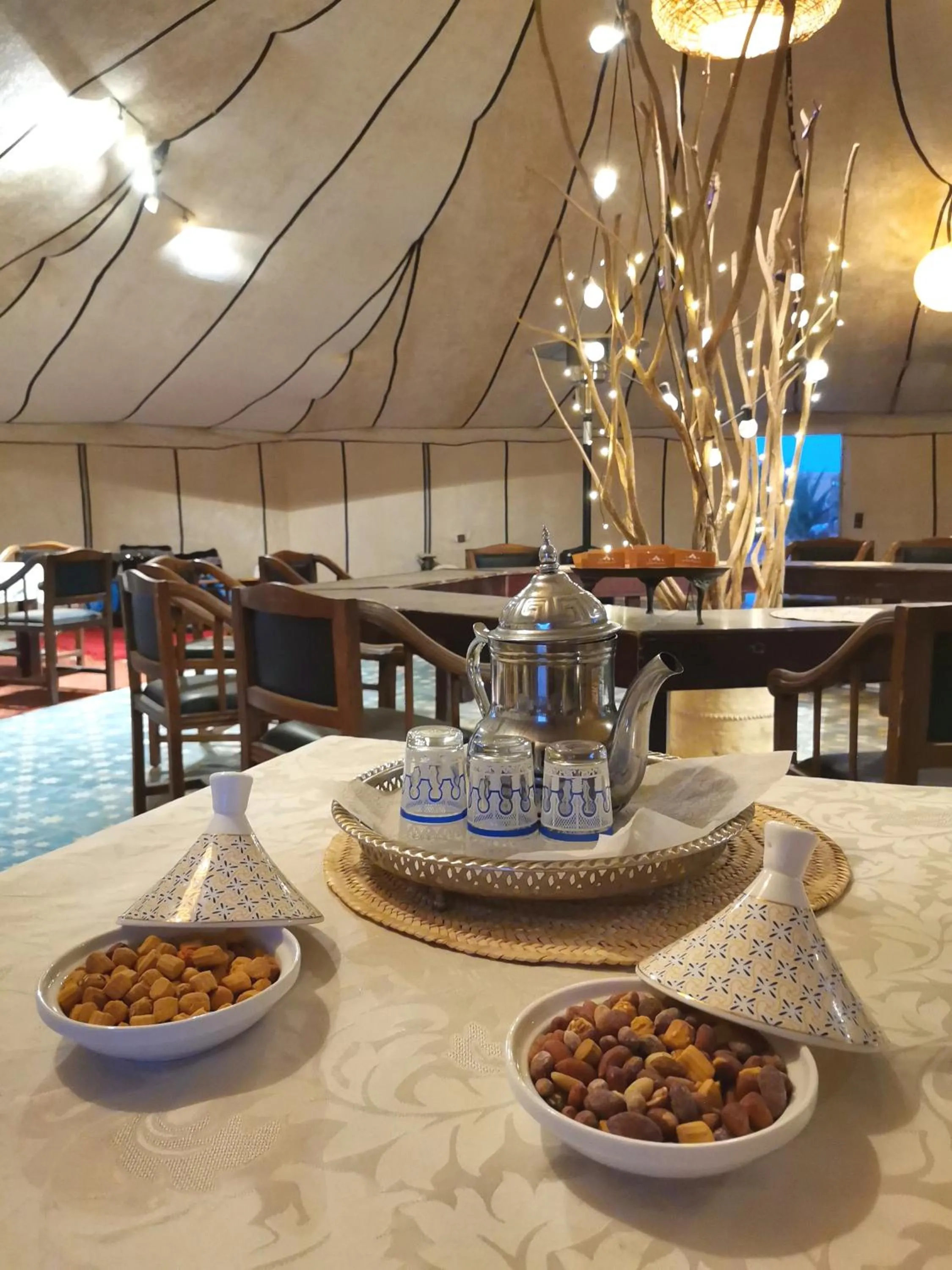 Restaurant/places to eat in Jardin Kotori Luxury Camp