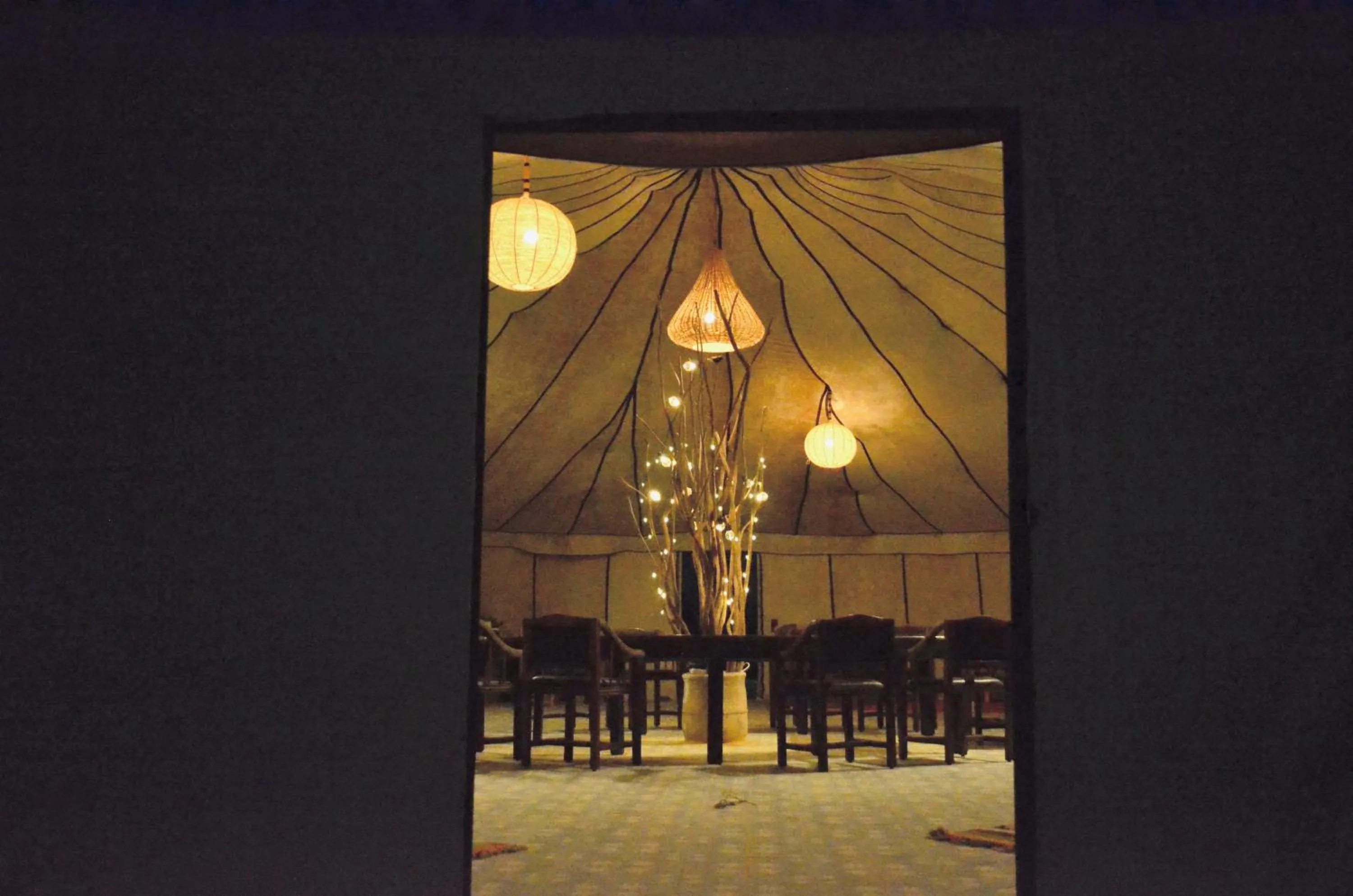 Restaurant/places to eat in Jardin Kotori Luxury Camp