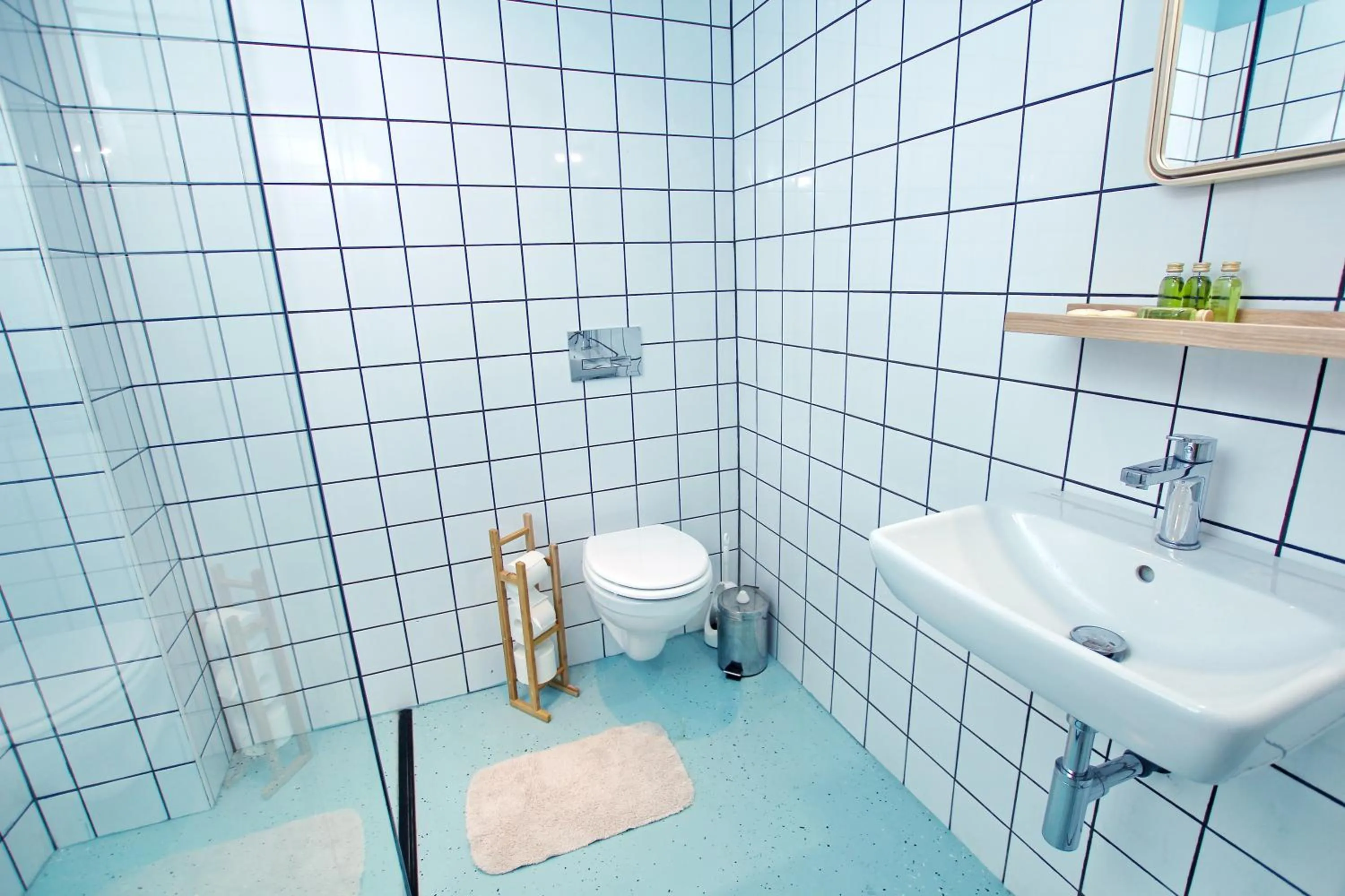 Bathroom in Gellerico Apartments Deák Square