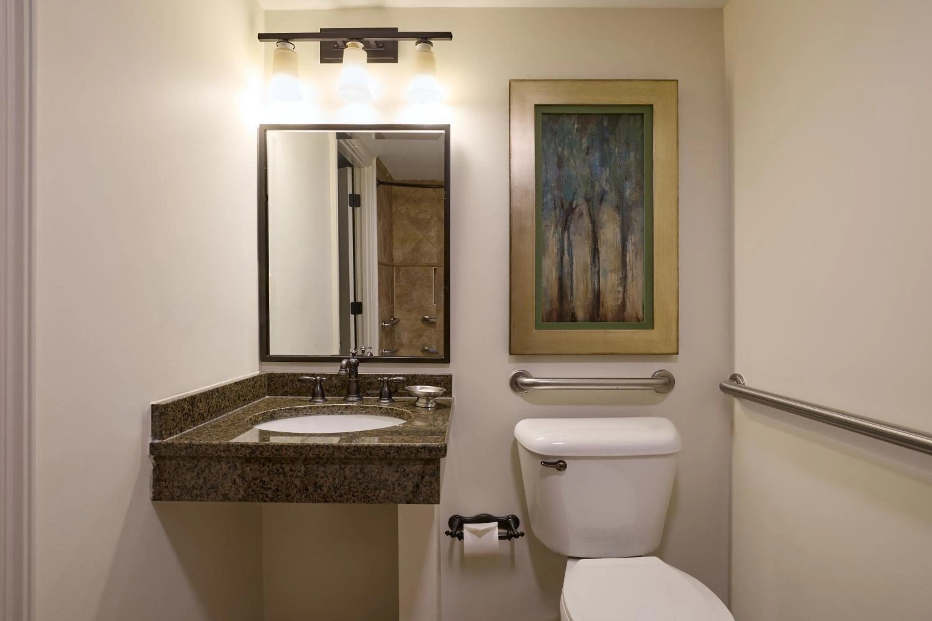 Bathroom in Lanier Islands Legacy Lodge