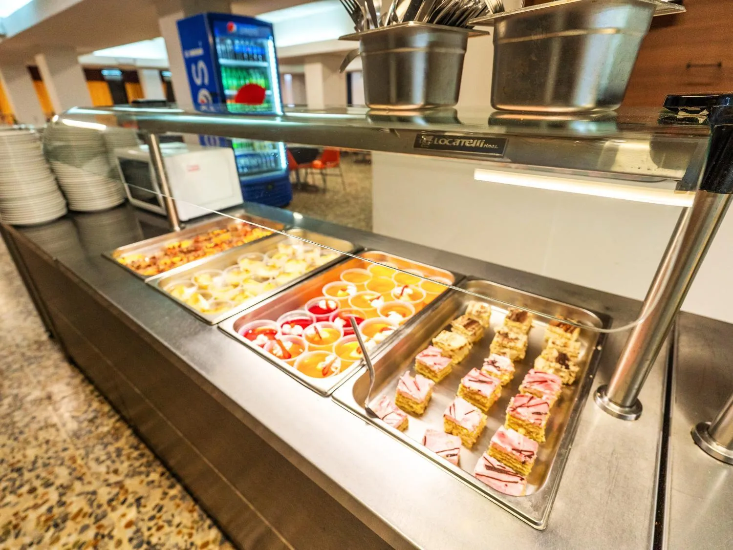 Food and drinks in Luz y Fuerza - All Inclusive