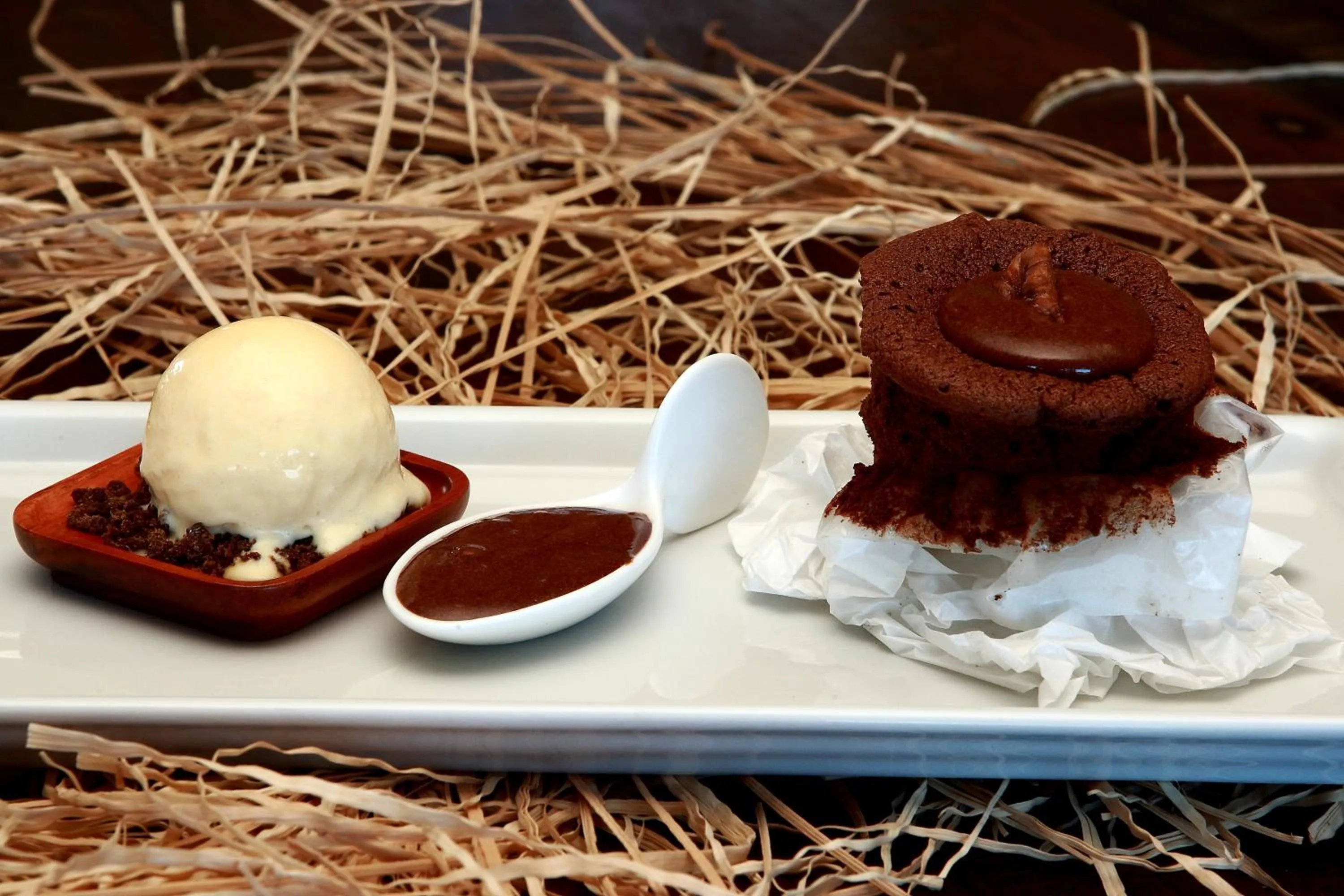 Food in Kenoa Exclusive Beach Spa & Resort