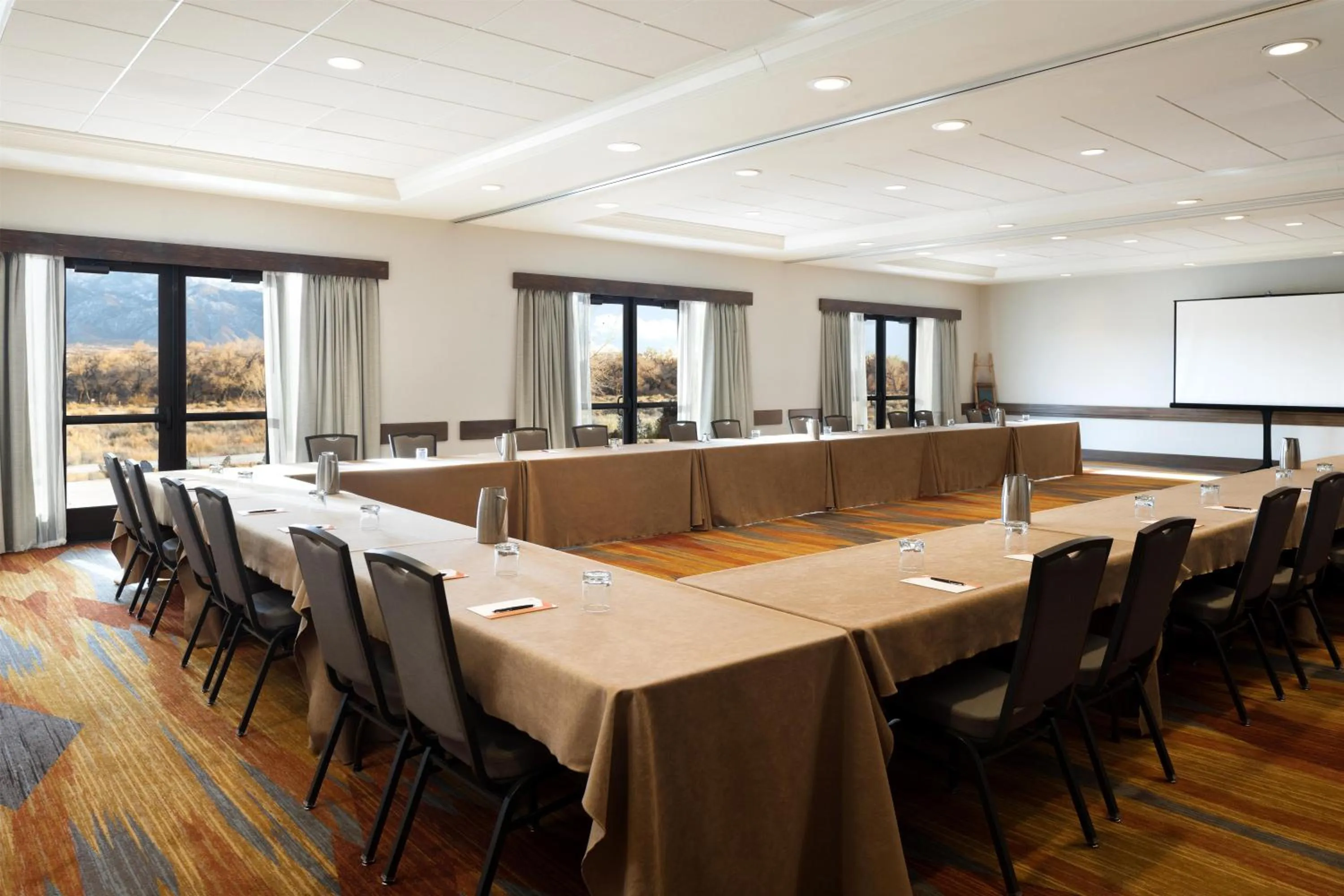 Meeting/conference room in Hyatt Regency Tamaya South Santa Fe