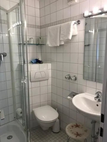 Bathroom in Hotel Occam