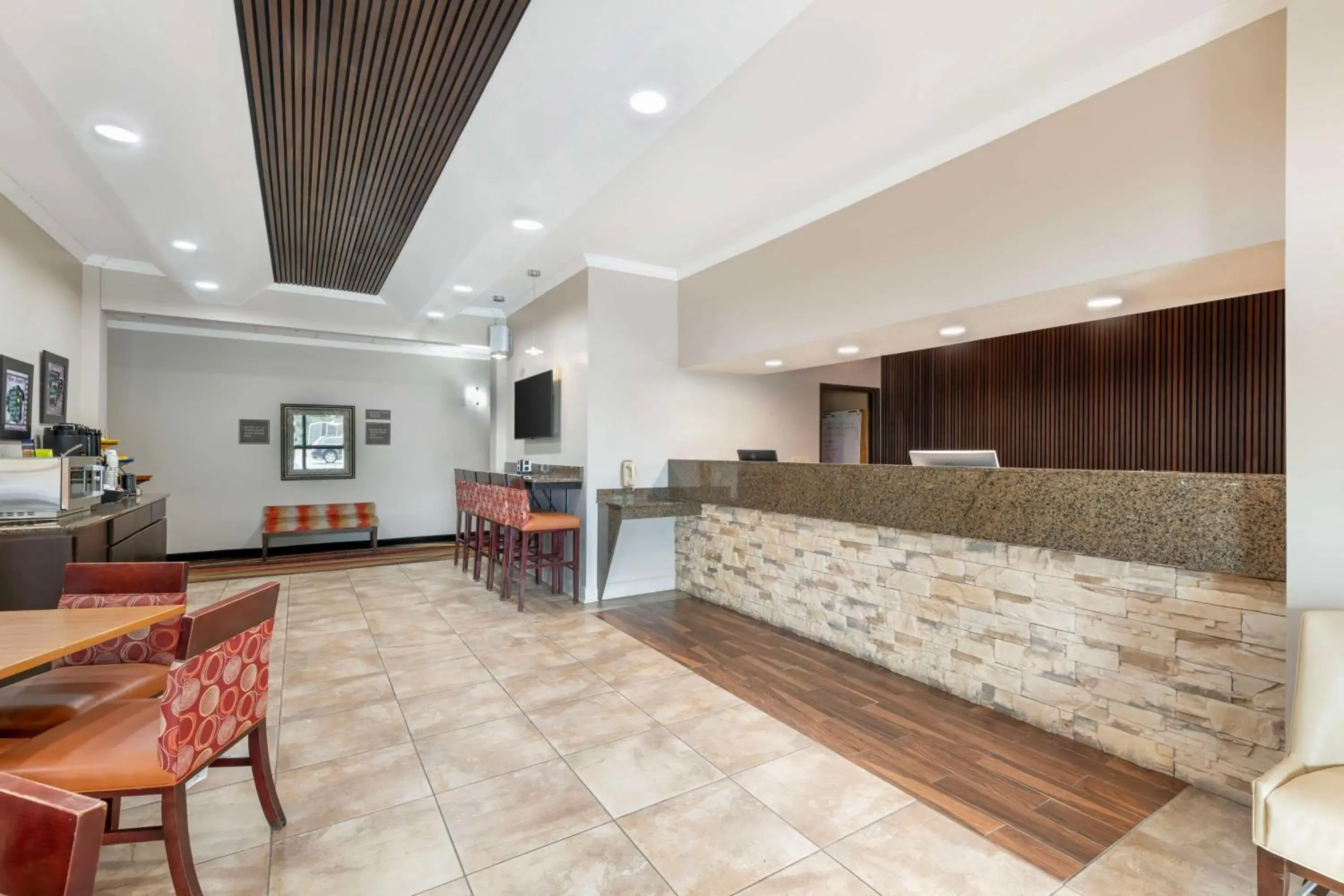 Lobby or reception in Best Western Plus Albert Lea I-90/I-35 Hotel Lobby or reception in Best Western Plus Albert Lea I-90/I-35 Hotel