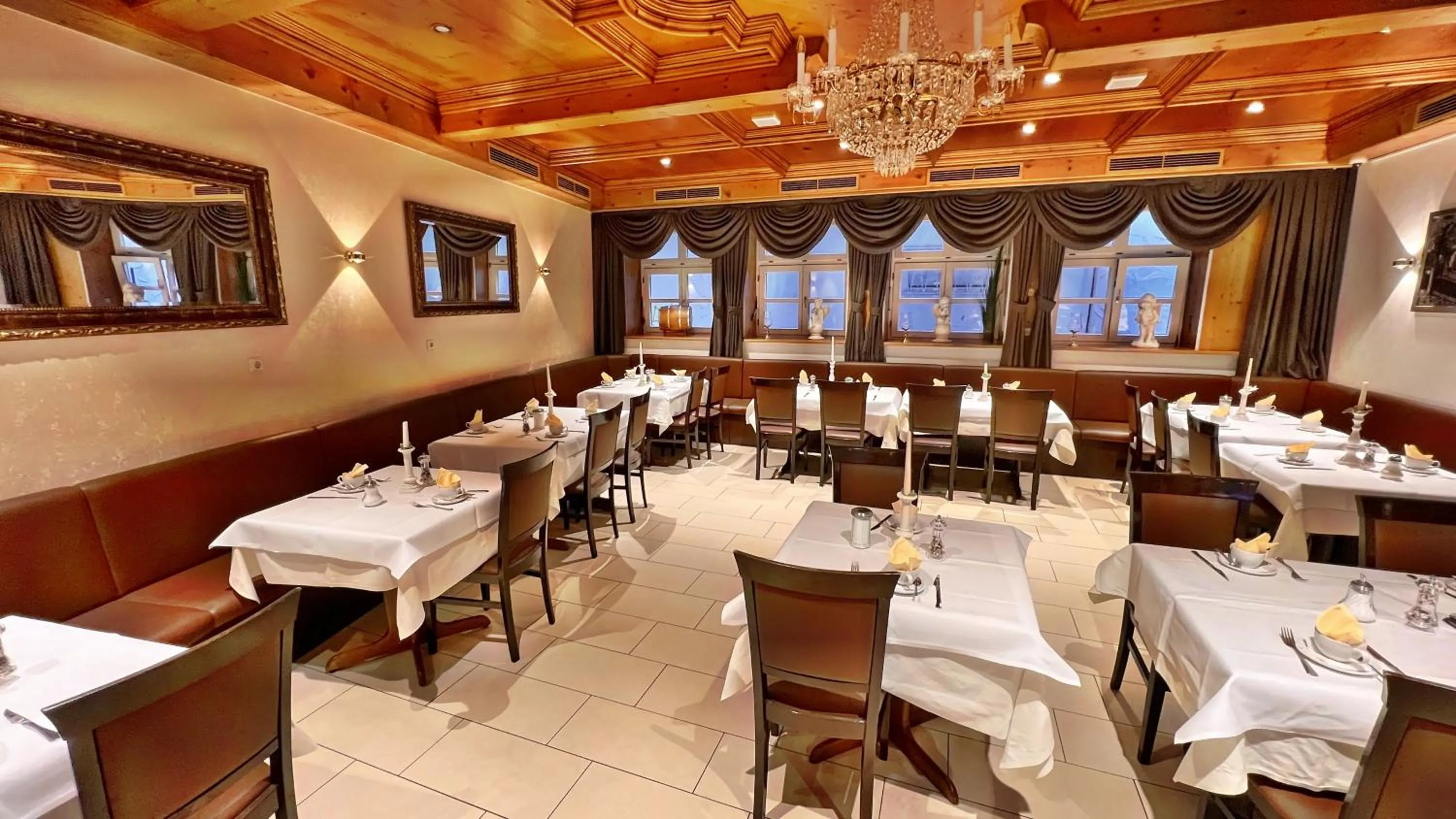 Breakfast in Hotel Zu den Drei Kronen