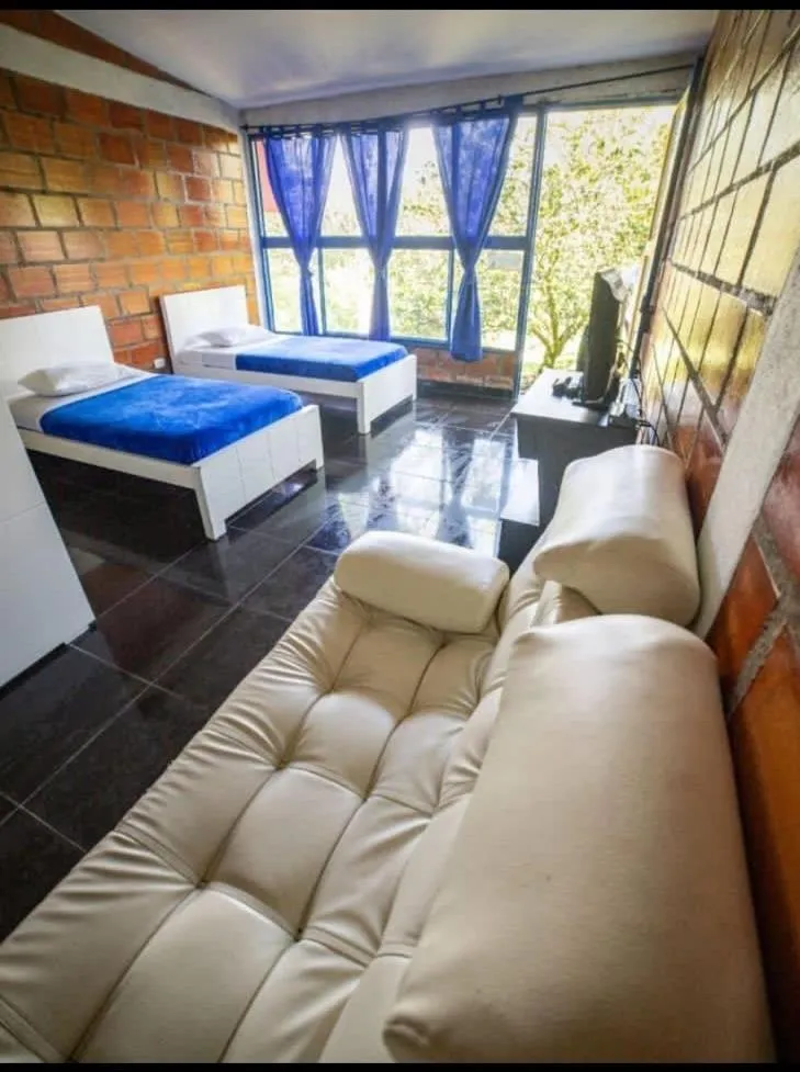 Hotel Campestre La Cecilia