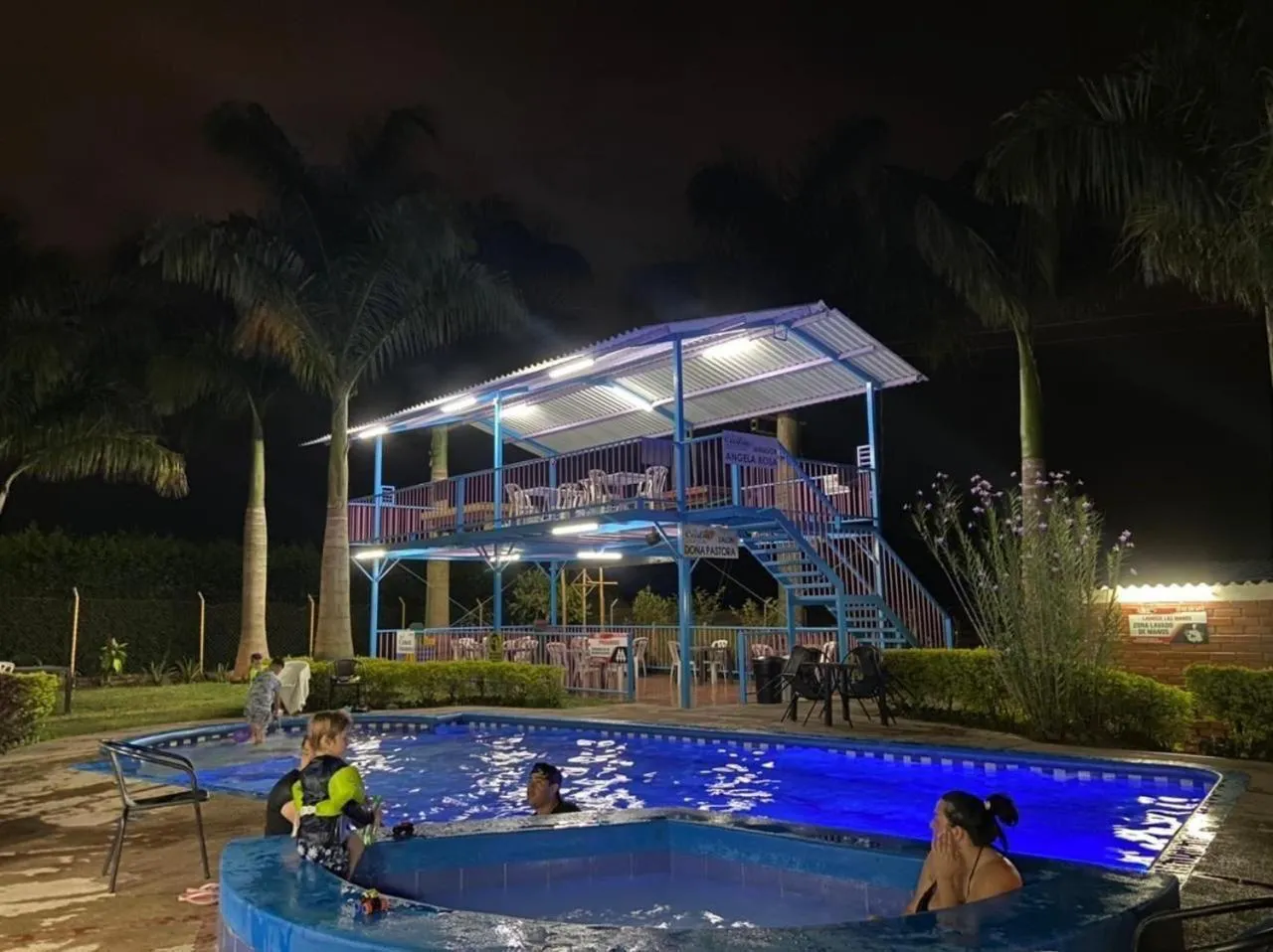 Hotel Campestre La Cecilia