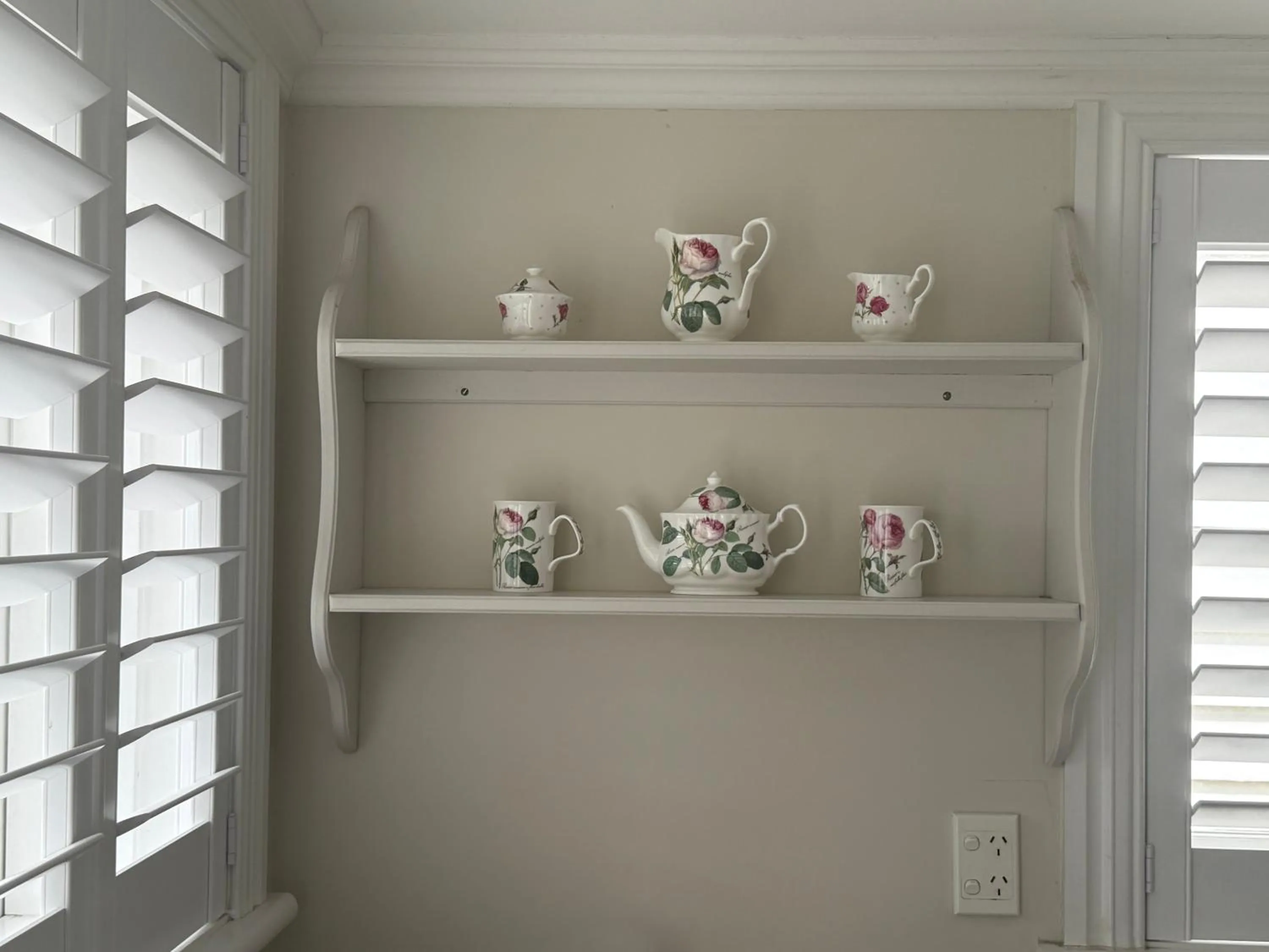 Decorative detail in Ponsonby Manor