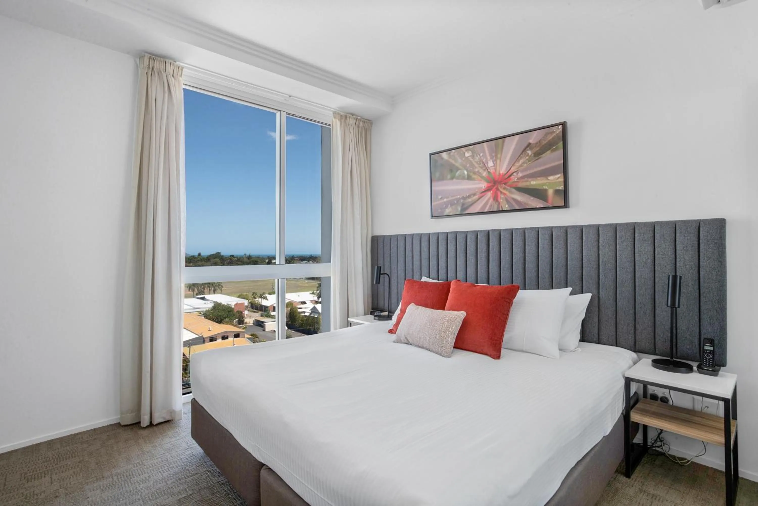 Natural landscape, Bed in Quest Mackay on Gordon