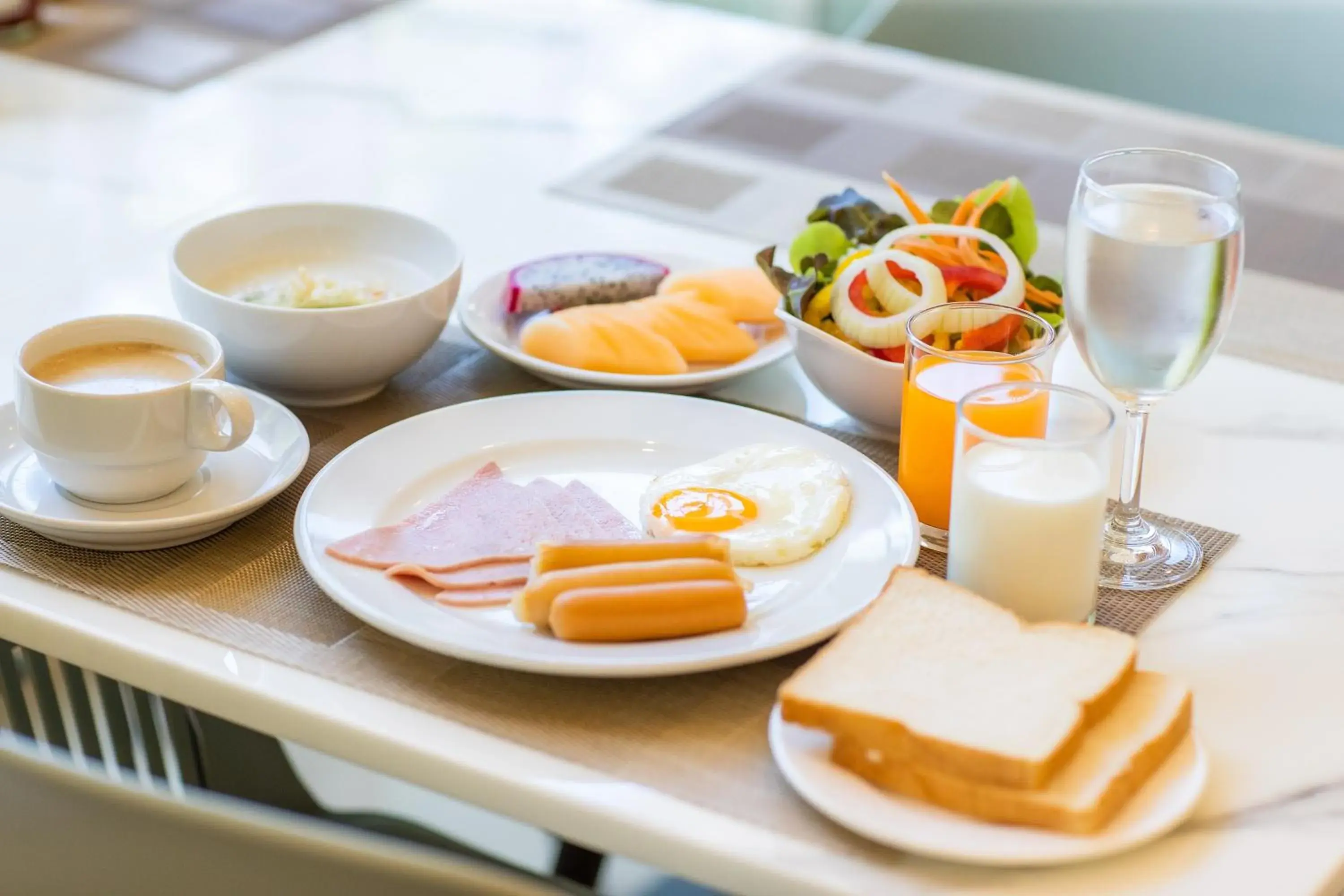 Food and drinks in Phavina Hotel Rayong SHA Extra Plus Food and drinks in Phavina Hotel Rayong SHA Extra Plus