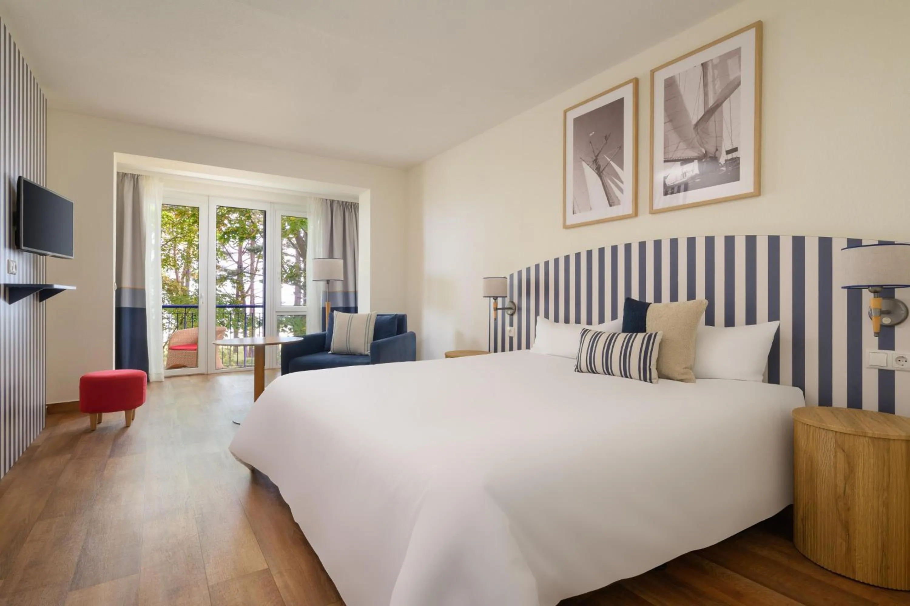 Photo of the whole room, Bed in IFA Rügen Hotel & Ferienpark