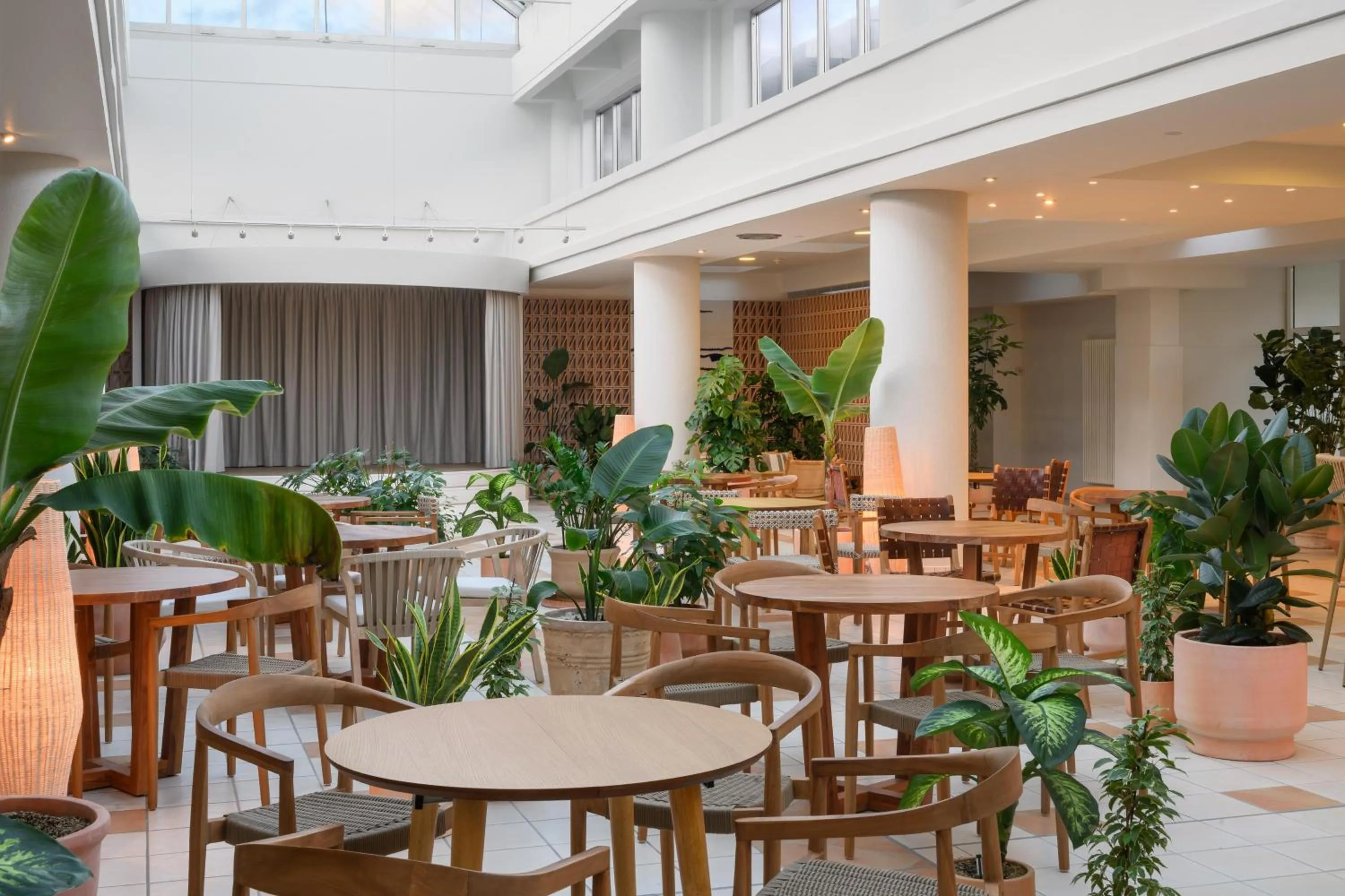 Lobby or reception in IFA Rügen Hotel & Ferienpark