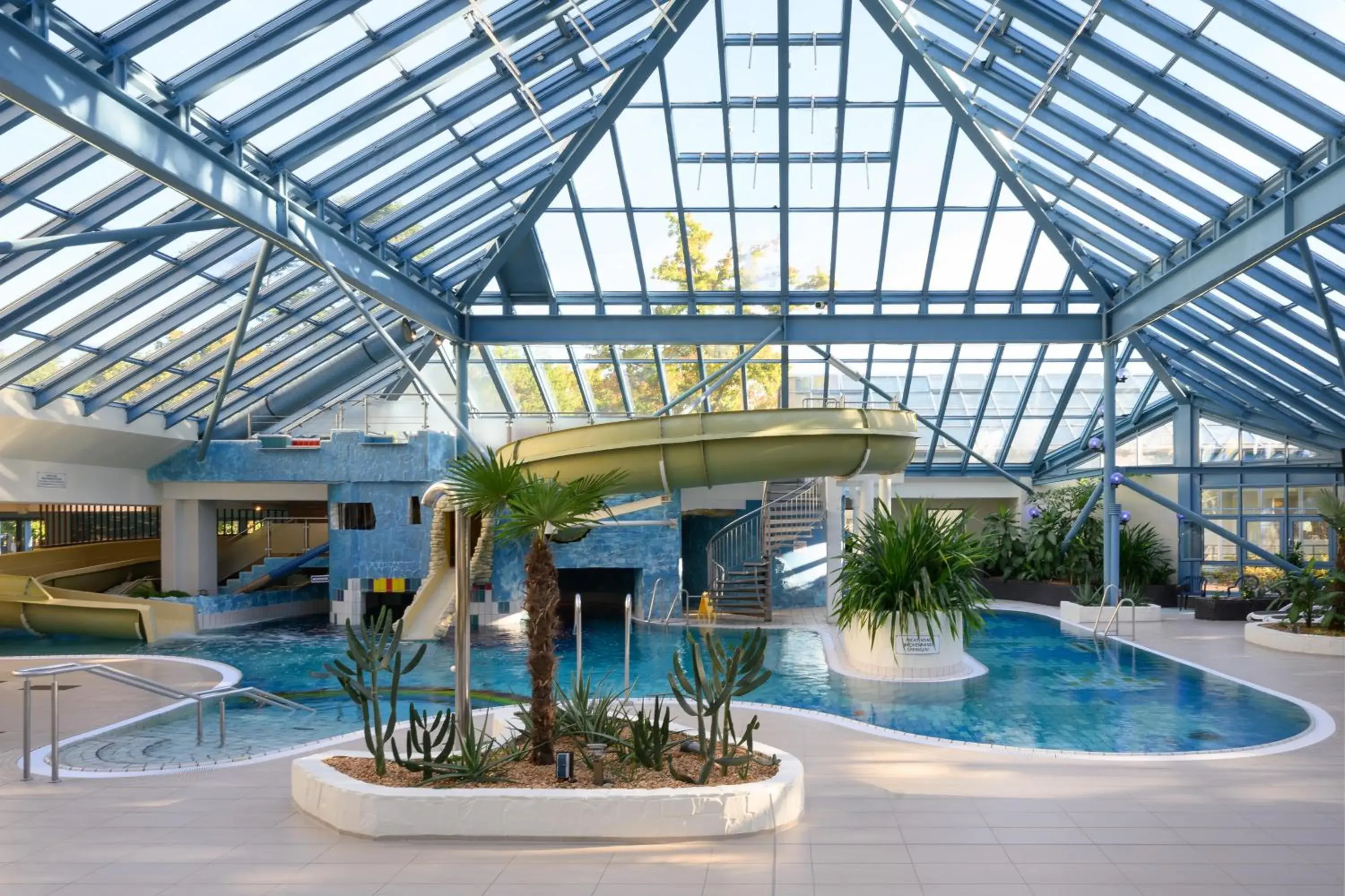 Swimming pool in IFA Rügen Hotel & Ferienpark Swimming pool in IFA Rügen Hotel & Ferienpark