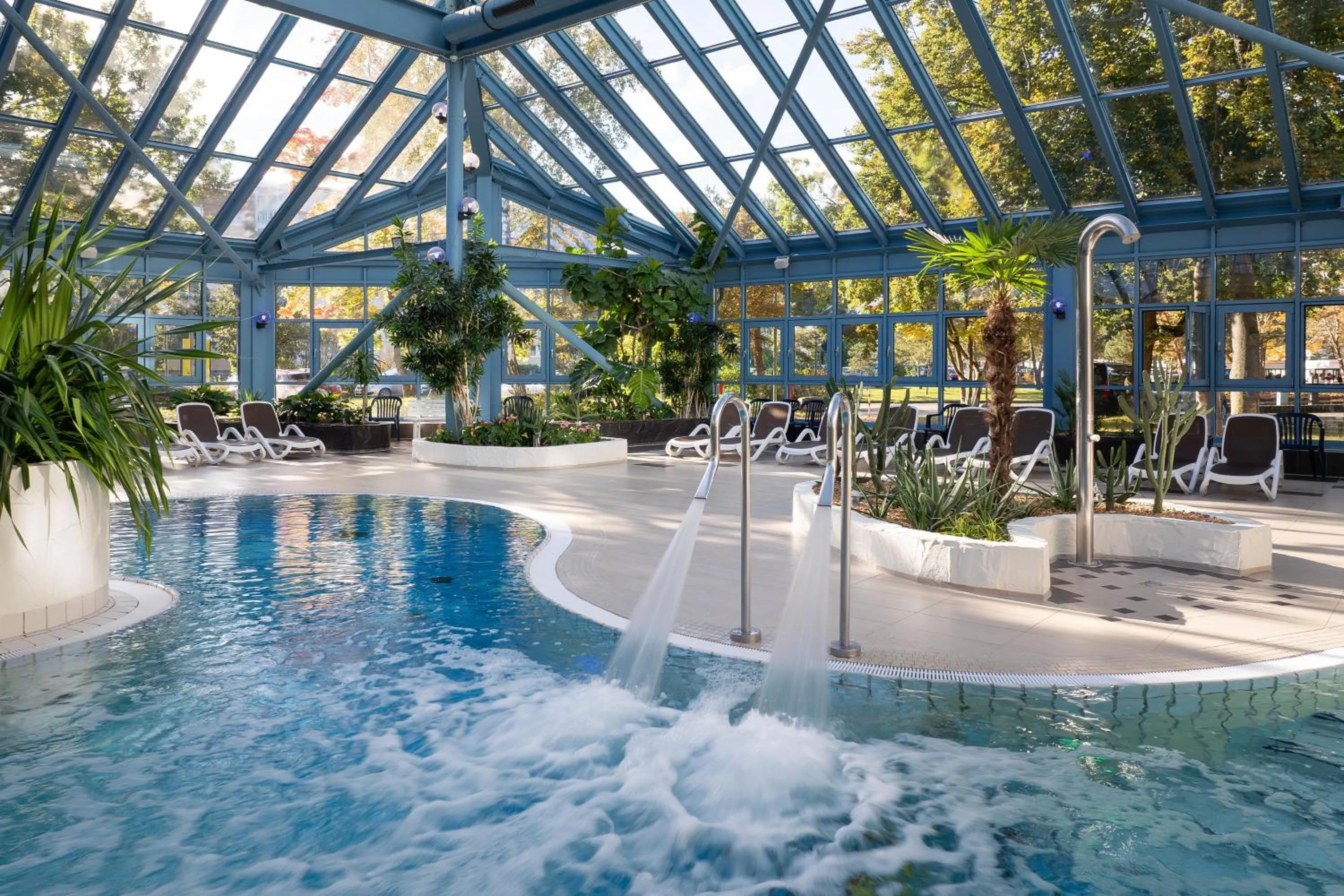 Swimming pool in IFA Rügen Hotel & Ferienpark