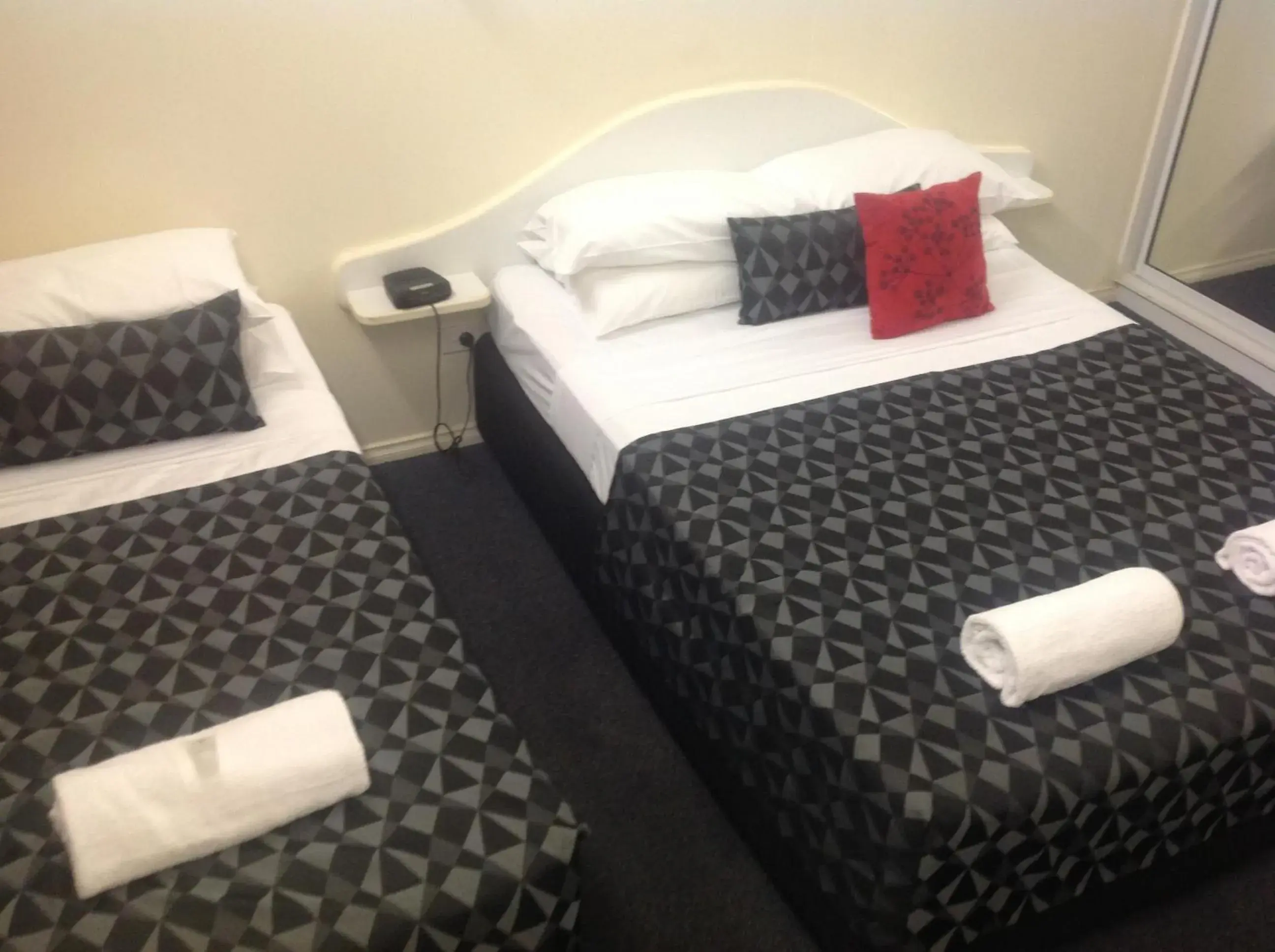 Standard Double or Twin Room in Parkside Motel Ayr Standard Double or Twin Room in Parkside Motel Ayr