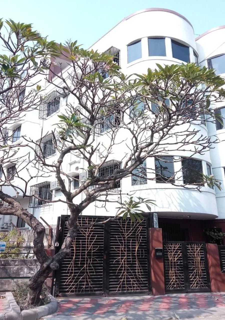 The Kei Inn & Suites Hotel near Salt Lake