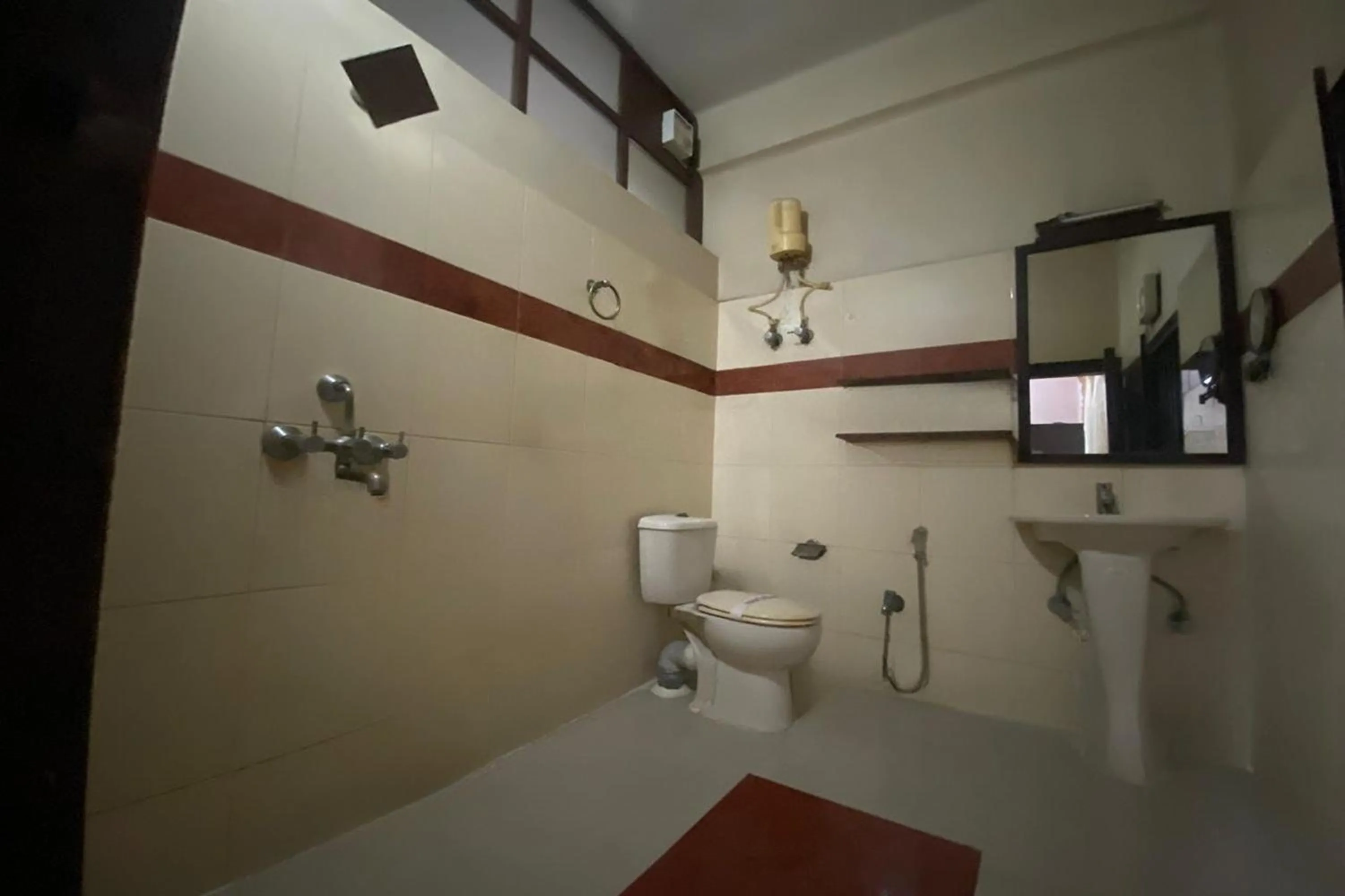 Standard Single Room in The Kei Suites
