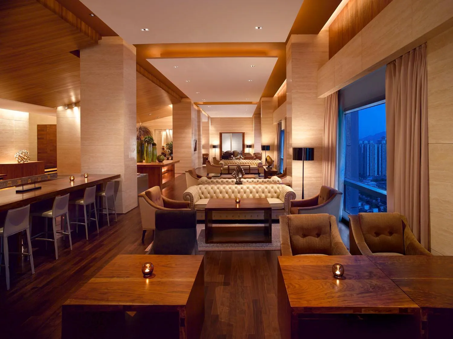 Seating area, Bed in Grand Hyatt Shenzhen