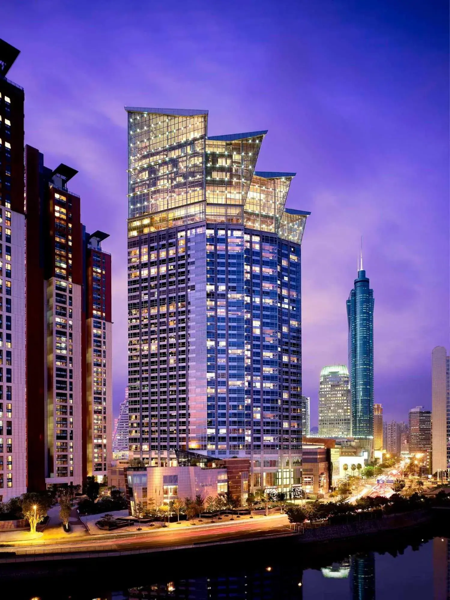 Property building in Grand Hyatt Shenzhen Property building in Grand Hyatt Shenzhen