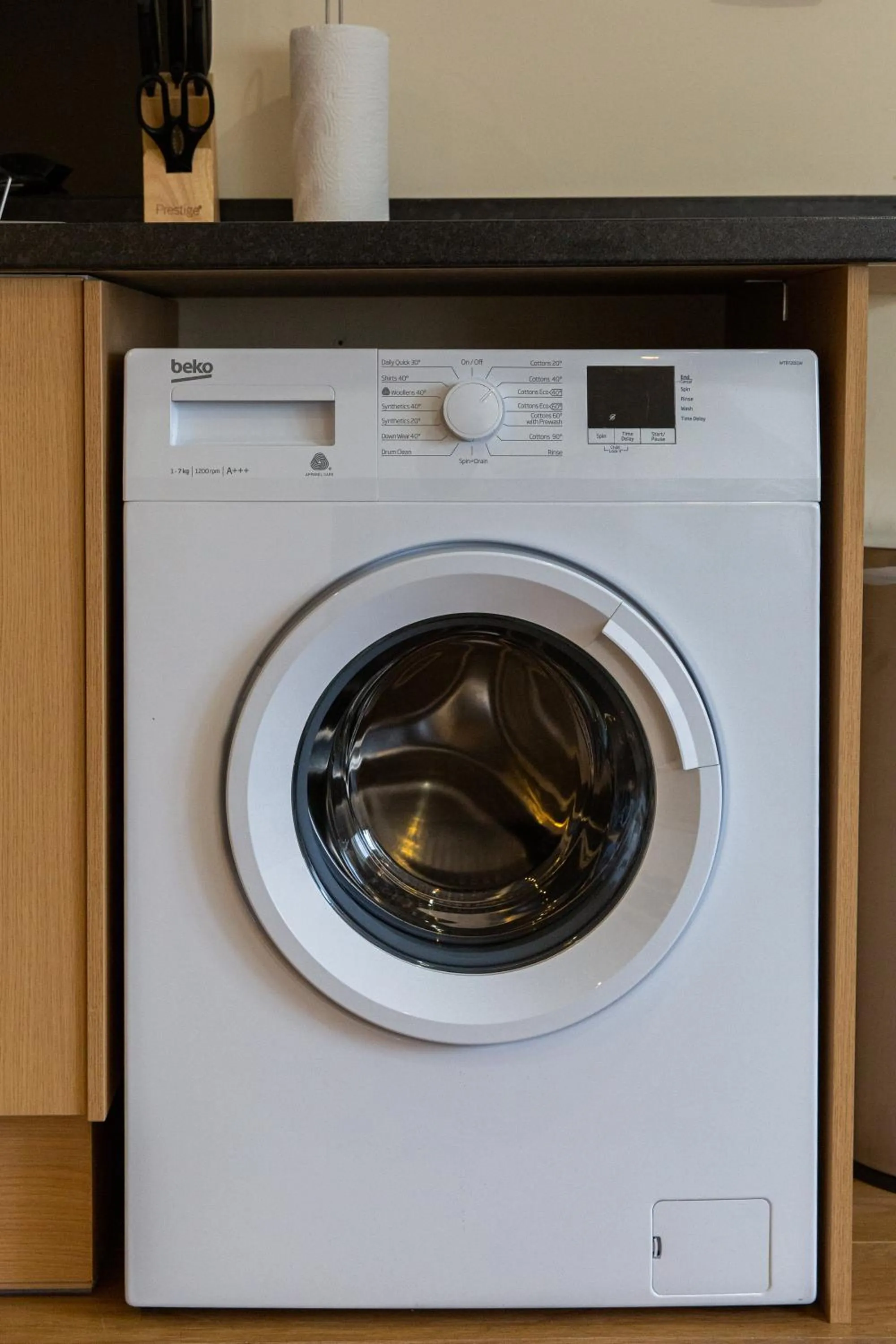 Kitchen or kitchenette in 2 Bedroom Penthouse, Clockhouse, Hoddessdon