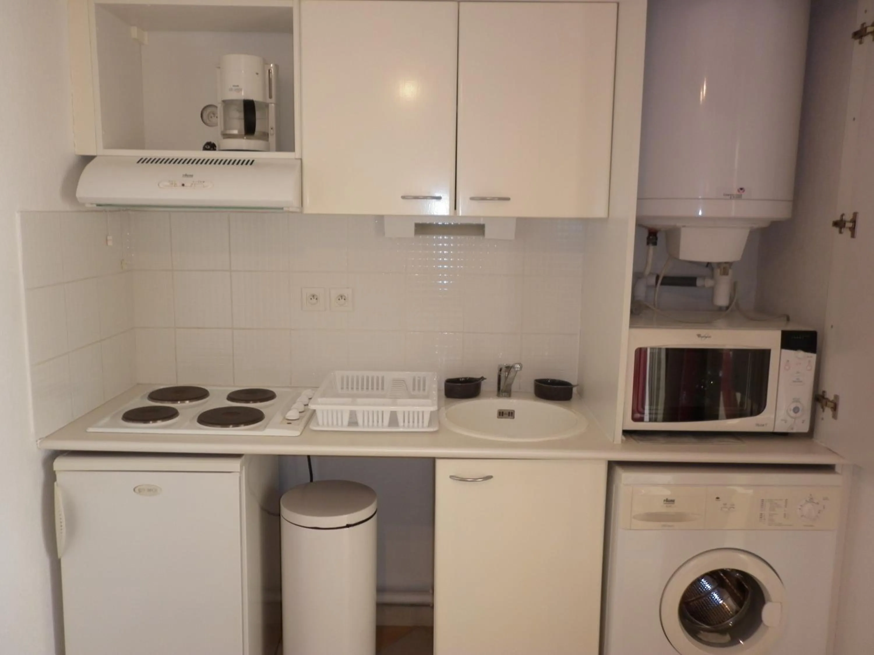 Kitchen or kitchenette in Arena Résidence