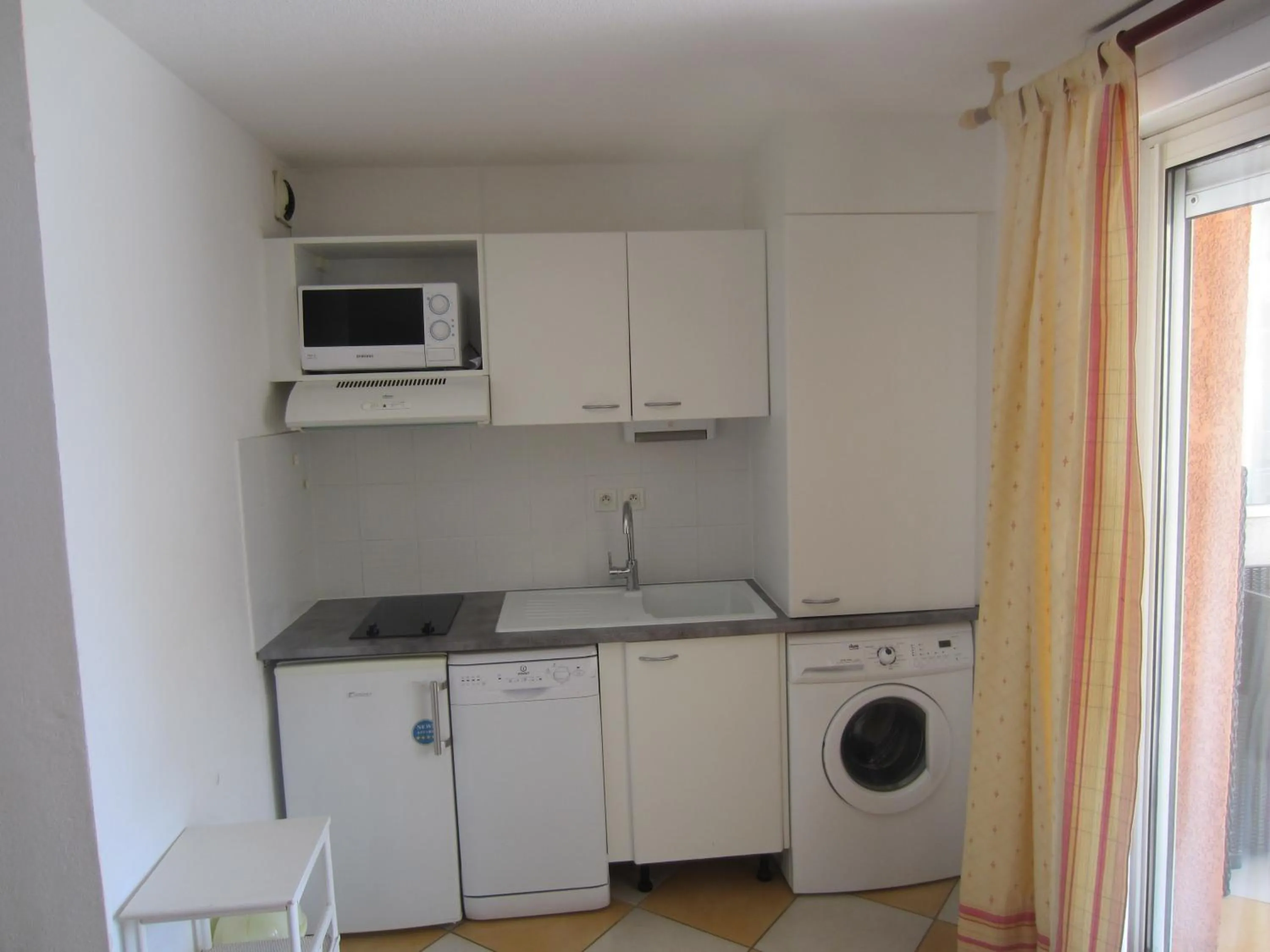 Kitchen or kitchenette in Arena Résidence