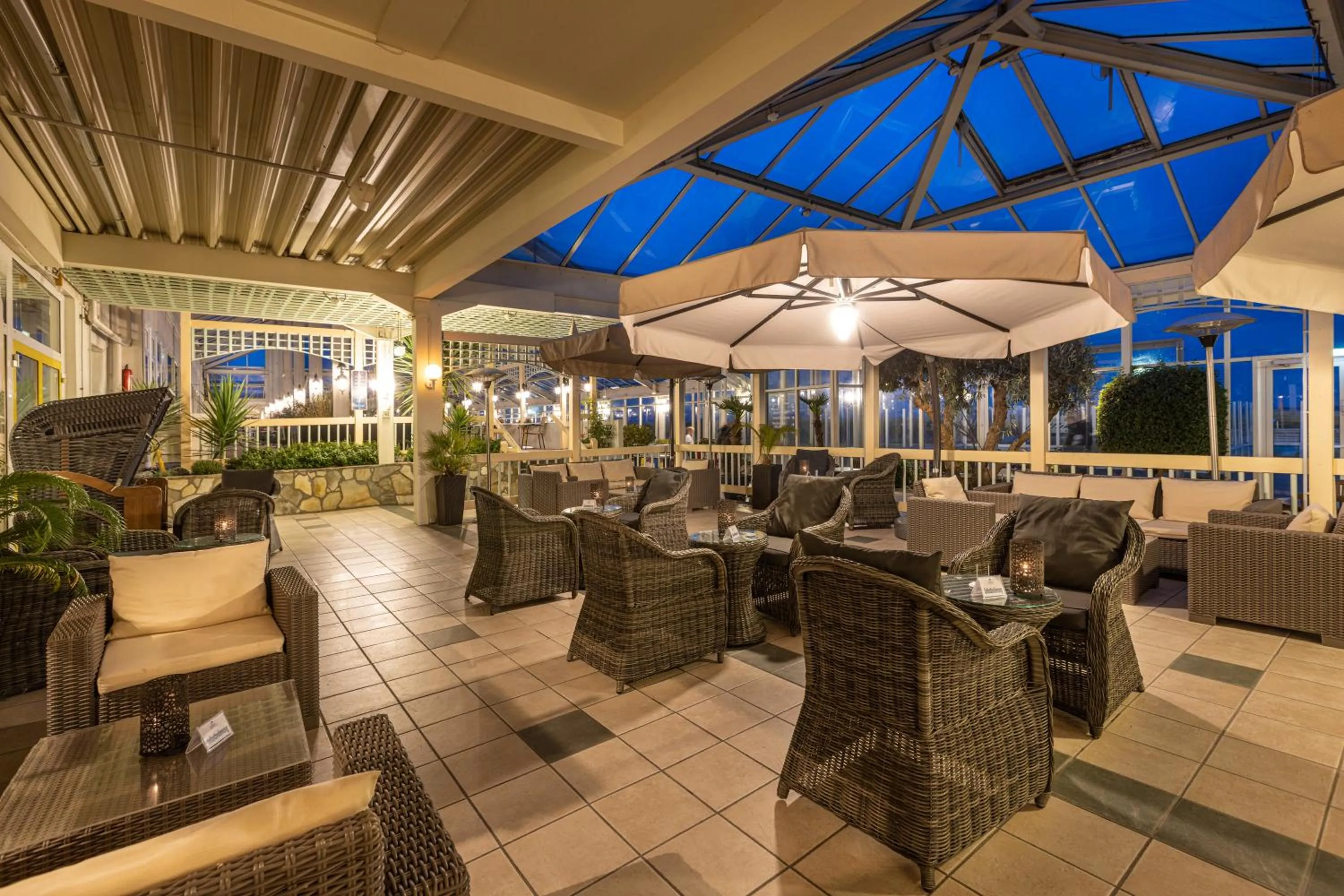 Lounge or bar in IFA Fehmarn Hotel & Ferien-Centrum