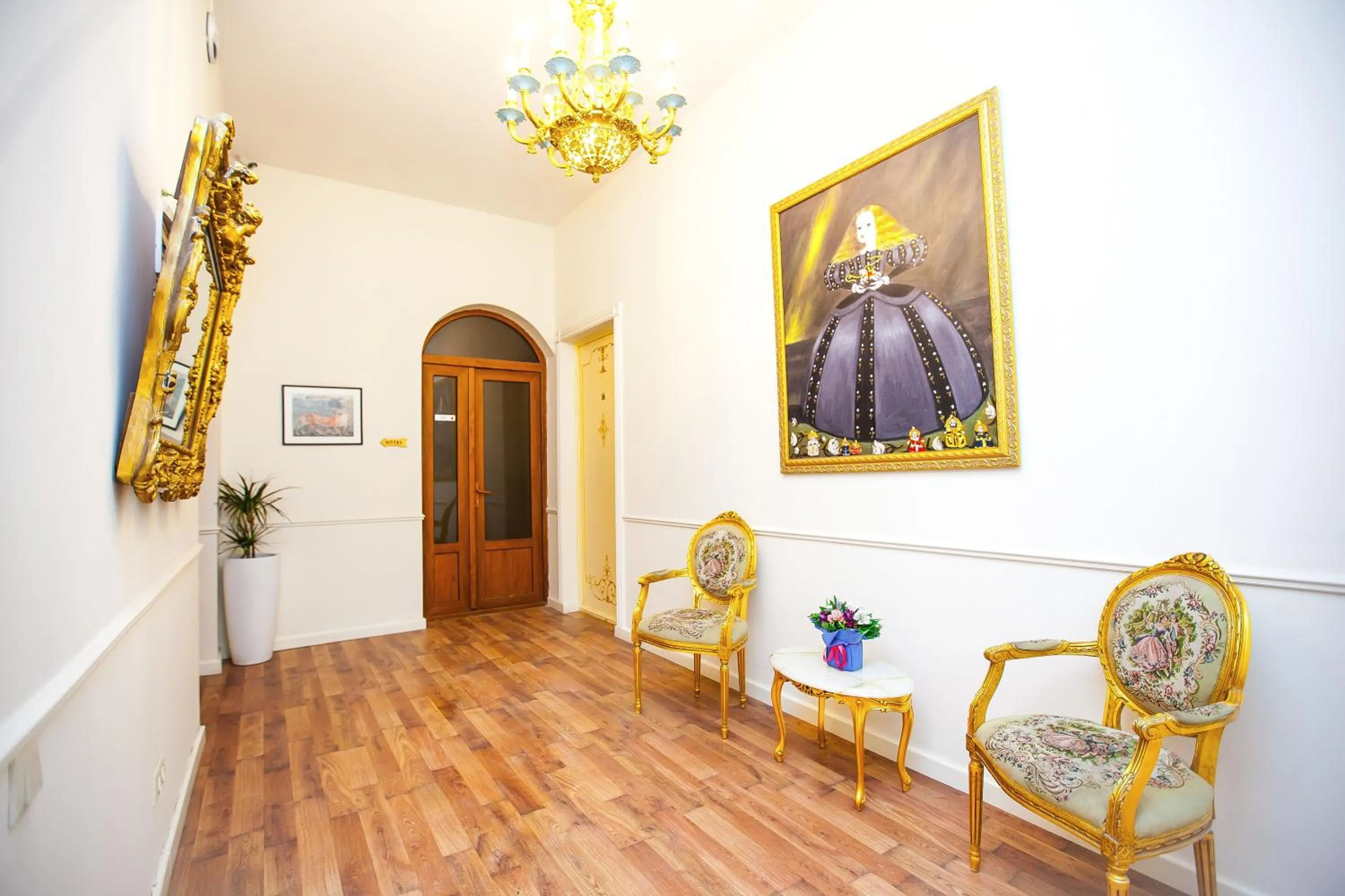 Decorative detail in Rustaveli Hotel