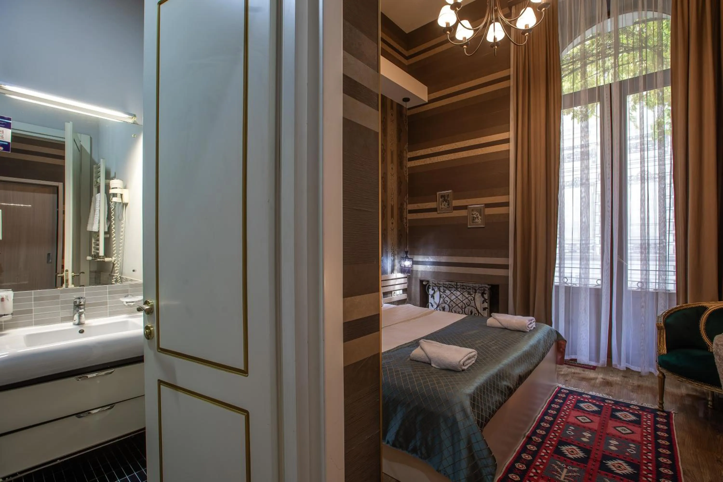 Photo of the whole room, Bed in Rustaveli Hotel