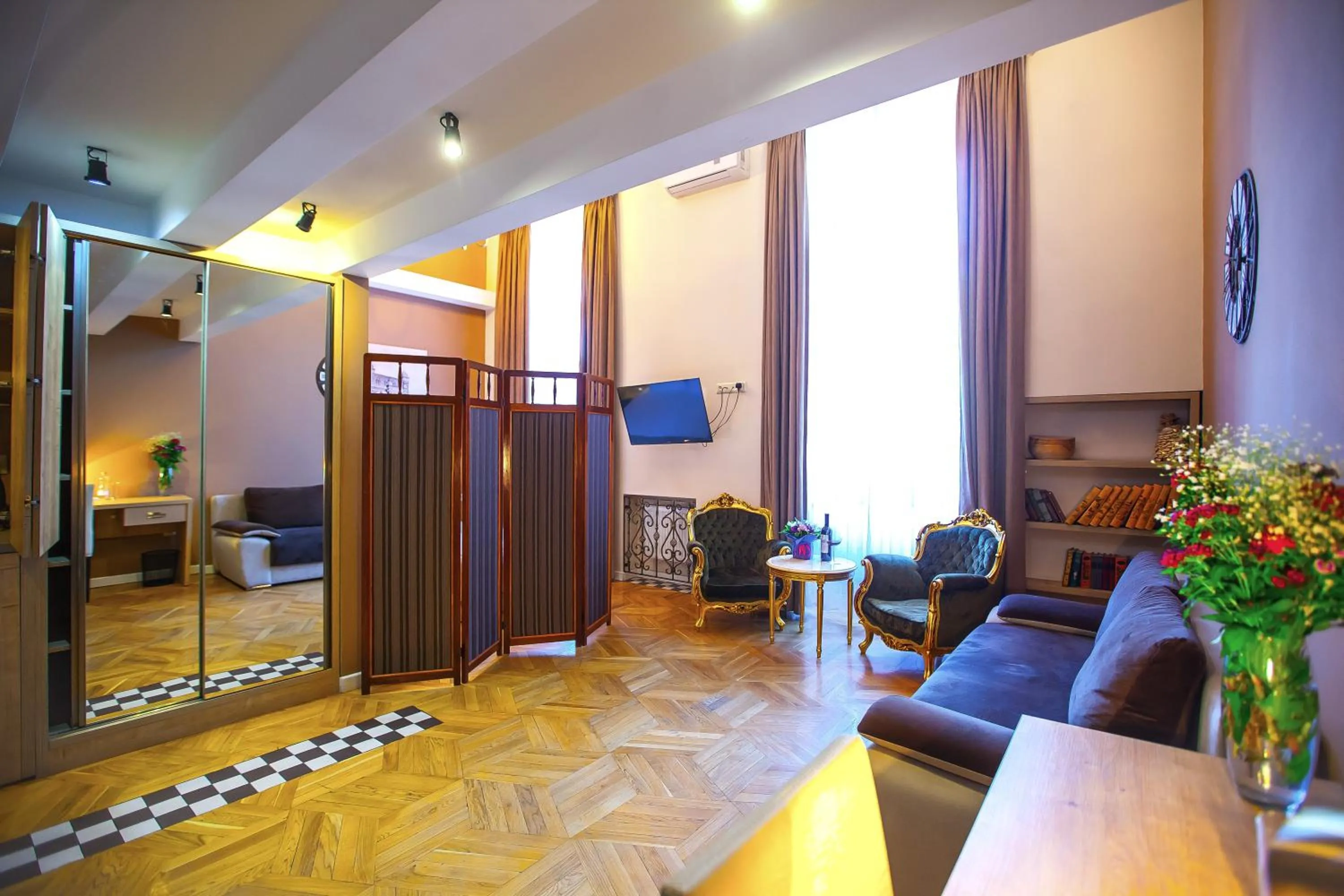 Living room in Rustaveli Hotel