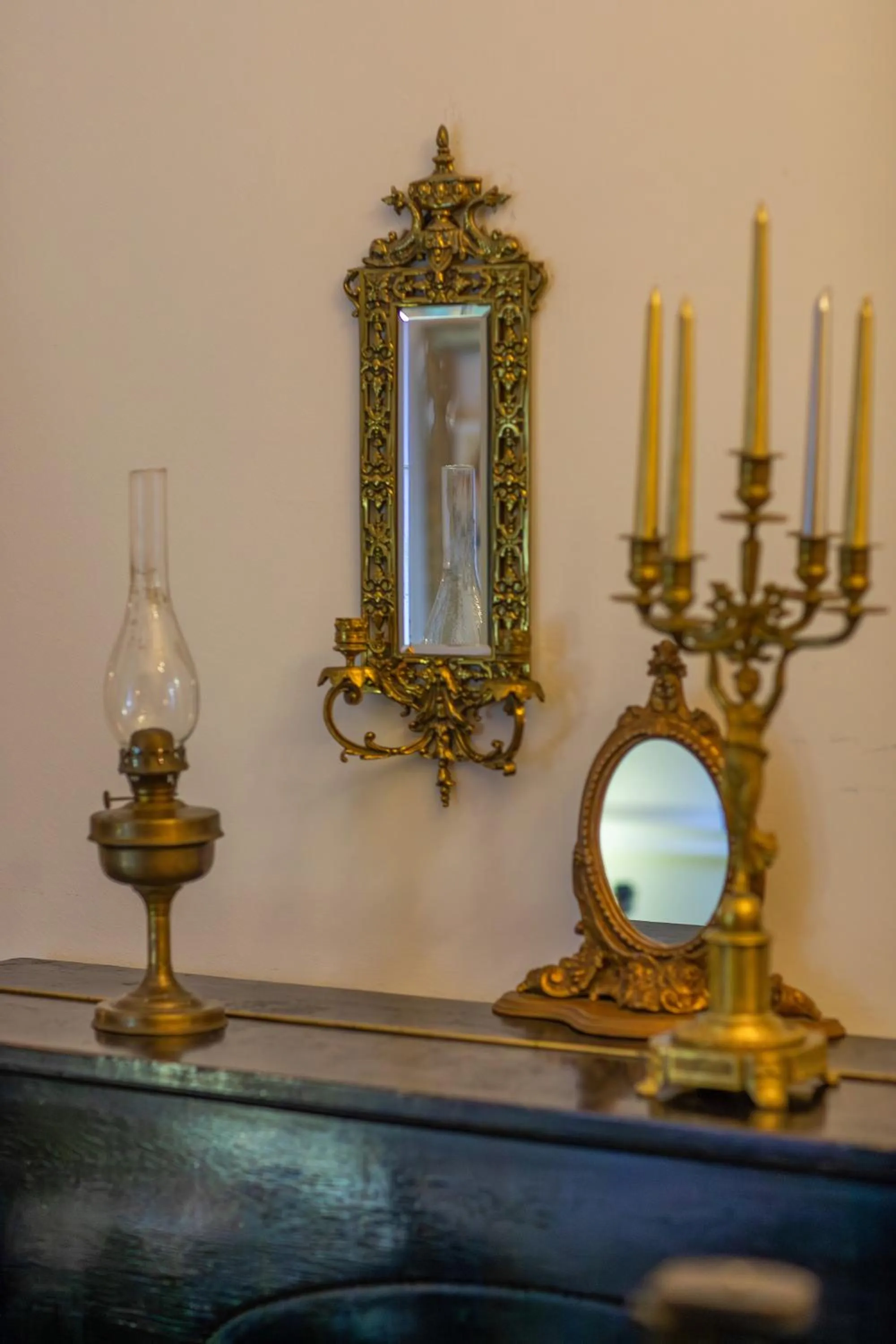 Decorative detail in Rustaveli Hotel