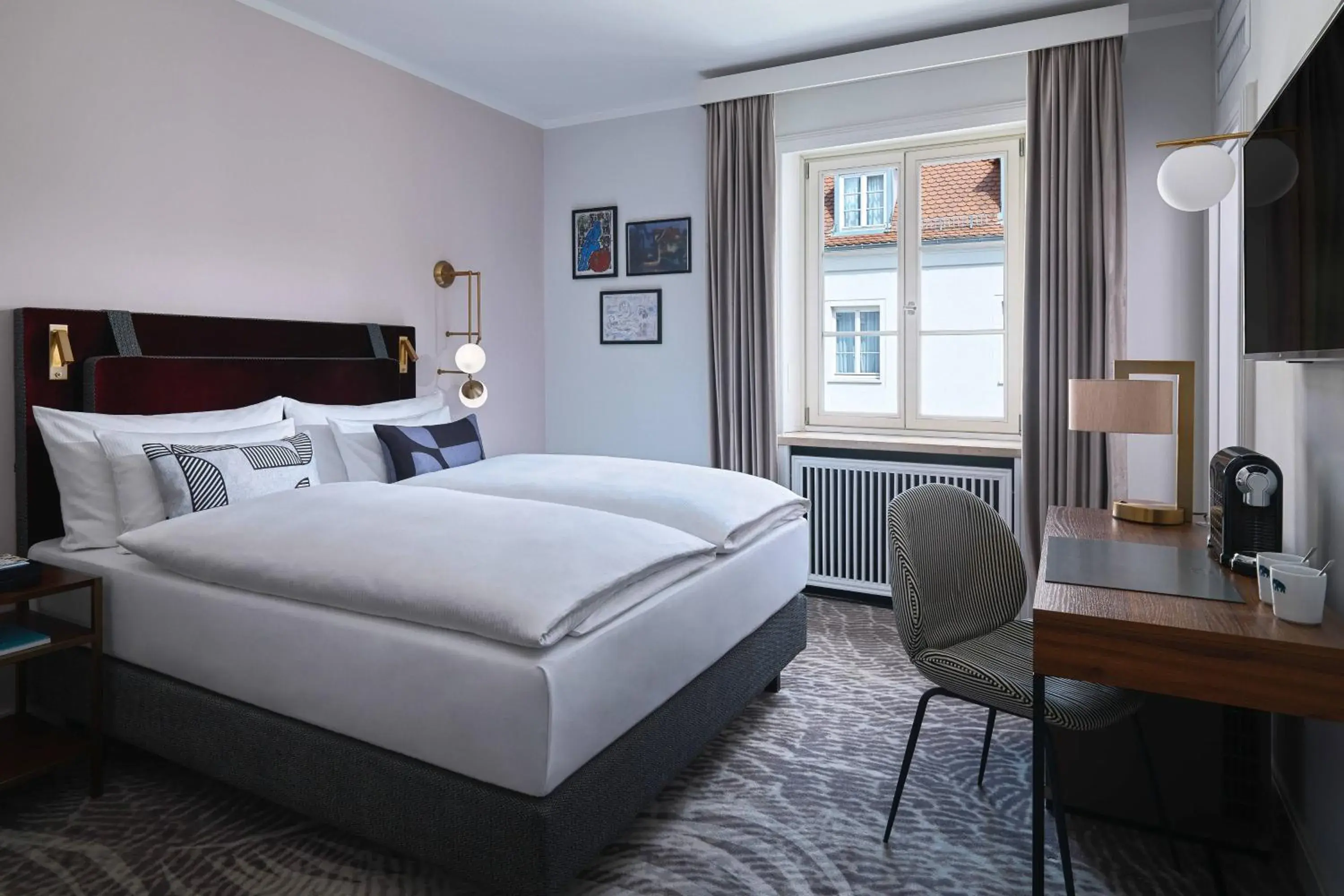 Photo of the whole room, Bed in Hotel Elephant Weimar, Autograph Collection Photo of the whole room, Bed in Hotel Elephant Weimar, Autograph Collection