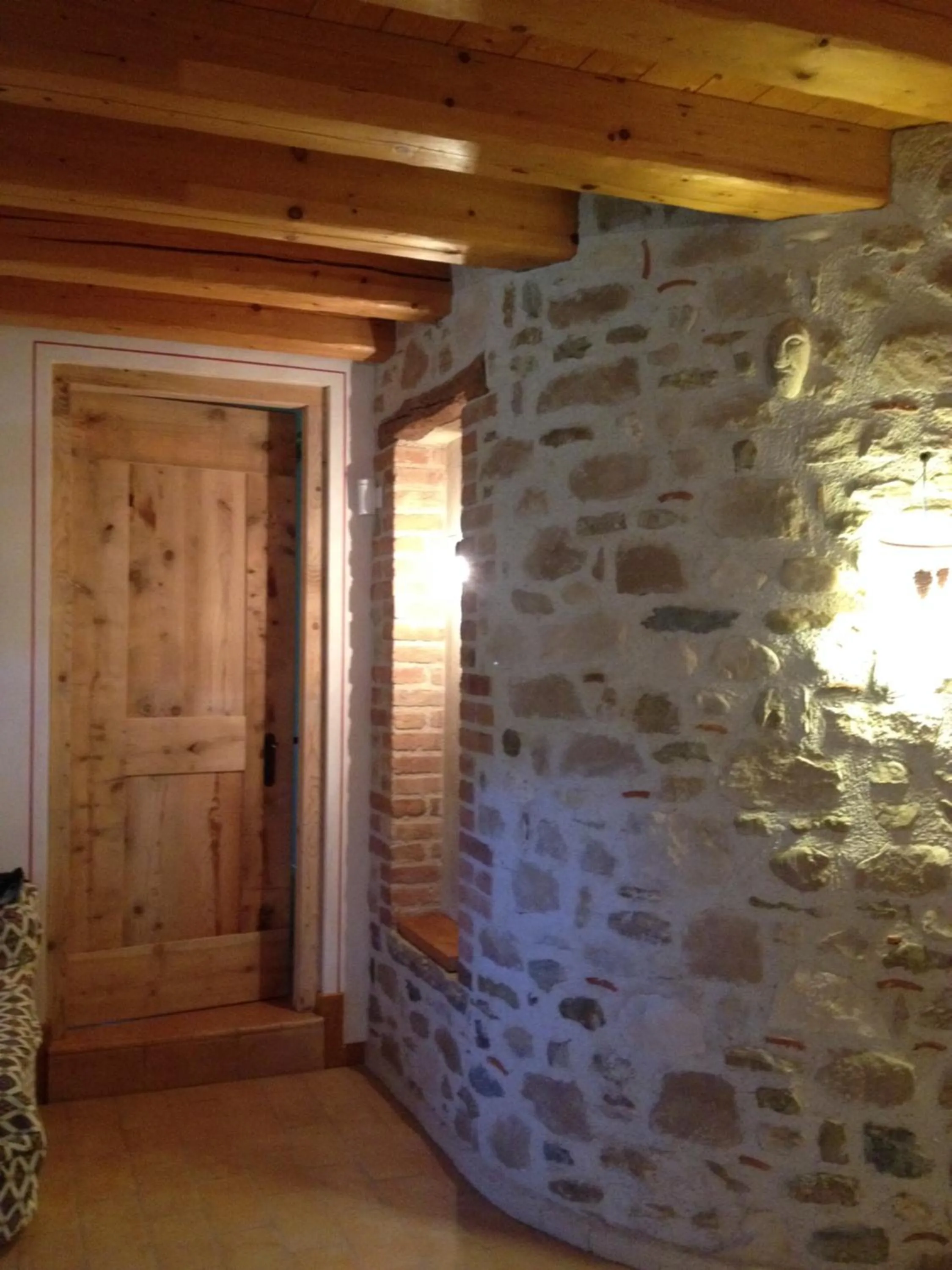 Communal lounge/ TV room in Gai De Sora Bio charming B&B