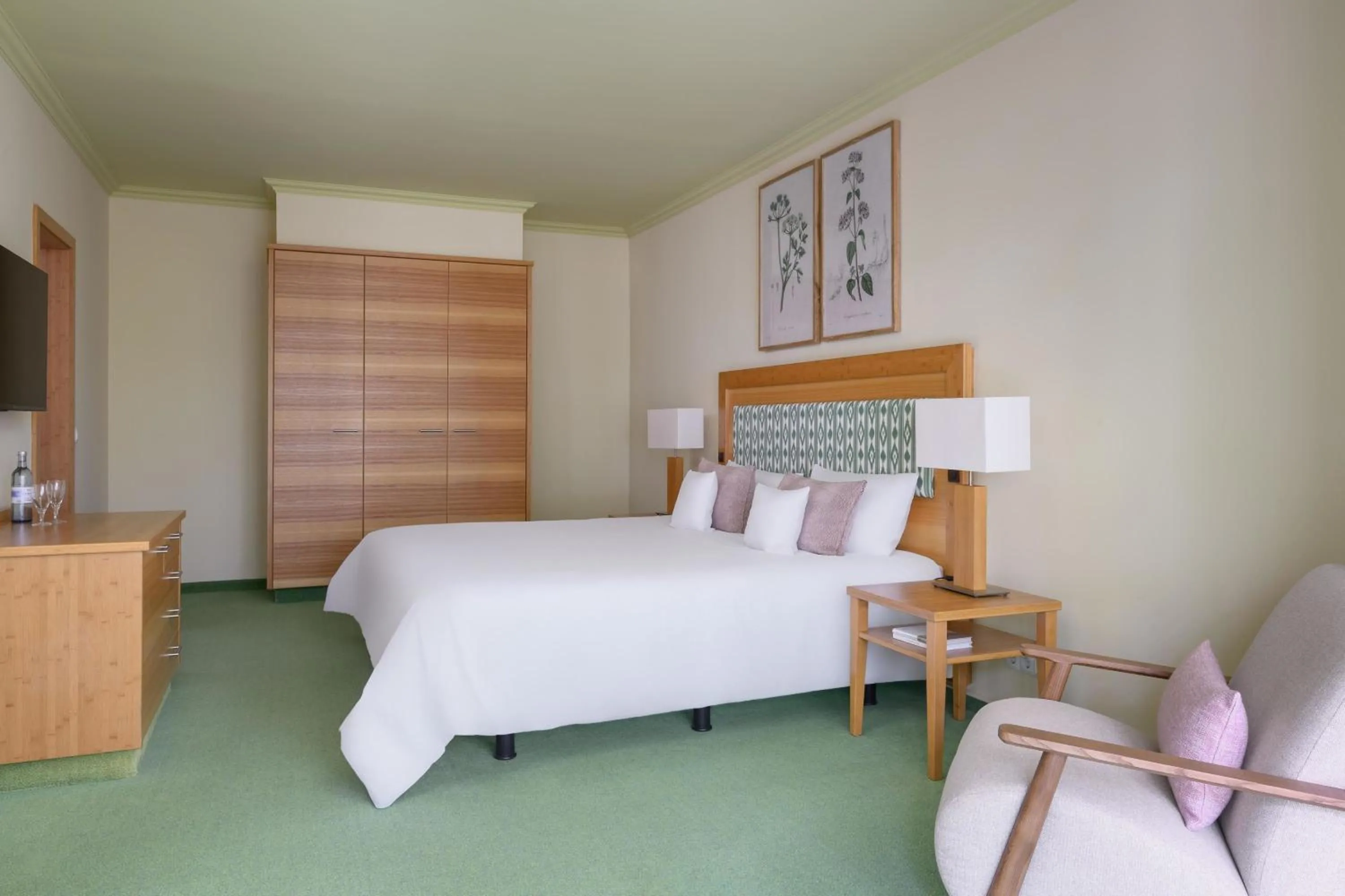 Photo of the whole room, Bed in IFA Graal-Müritz Hotel & Spa