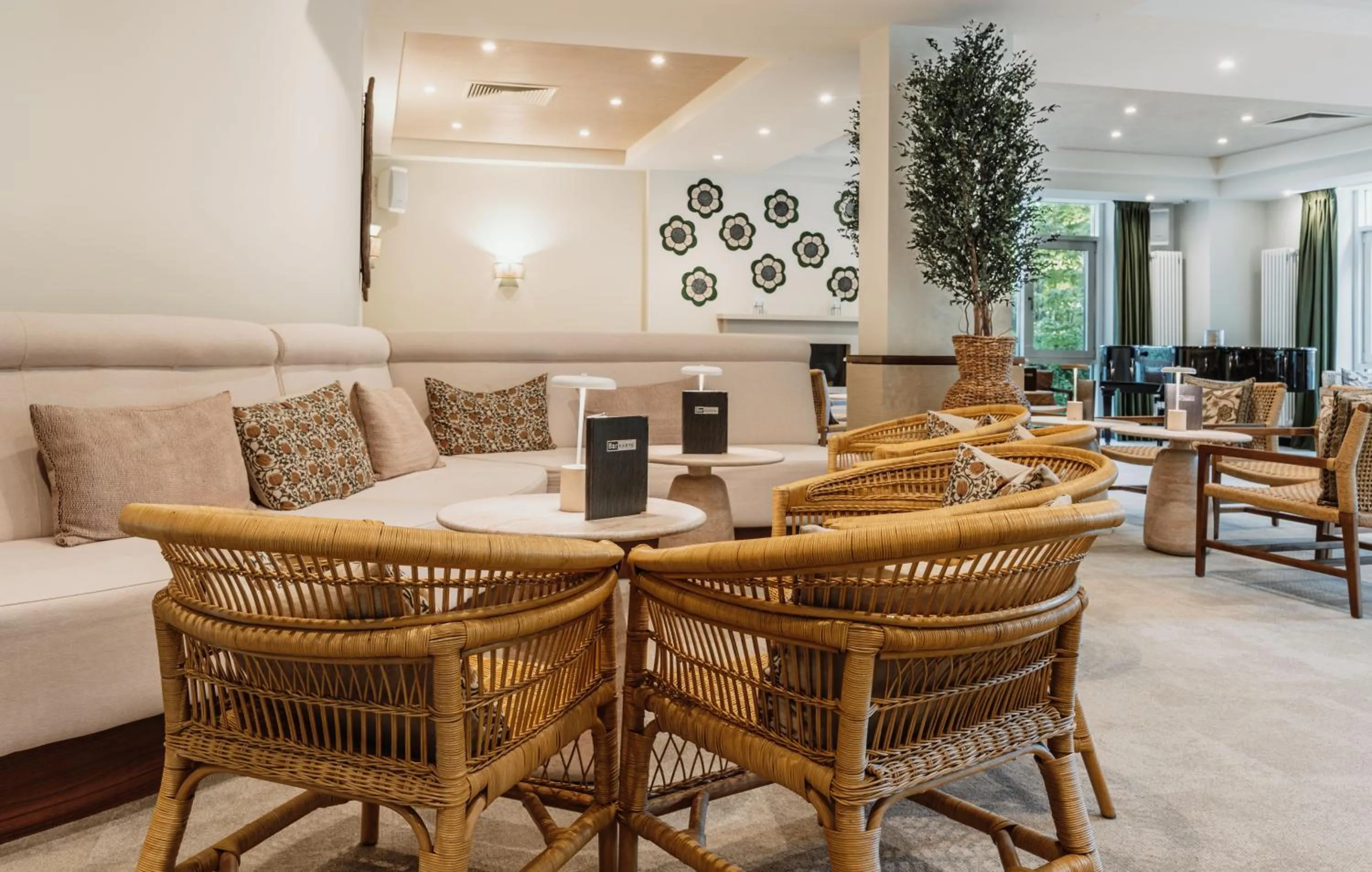 Lounge or bar in IFA Graal-Müritz Hotel & Spa