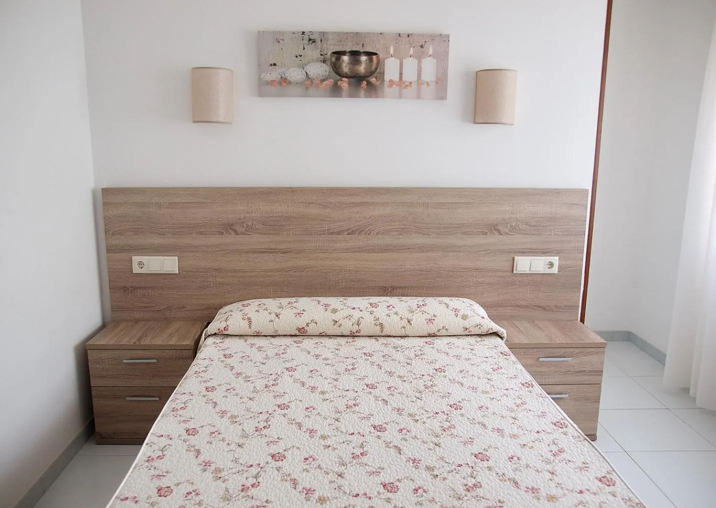 Bed in Hotel Punta Seame