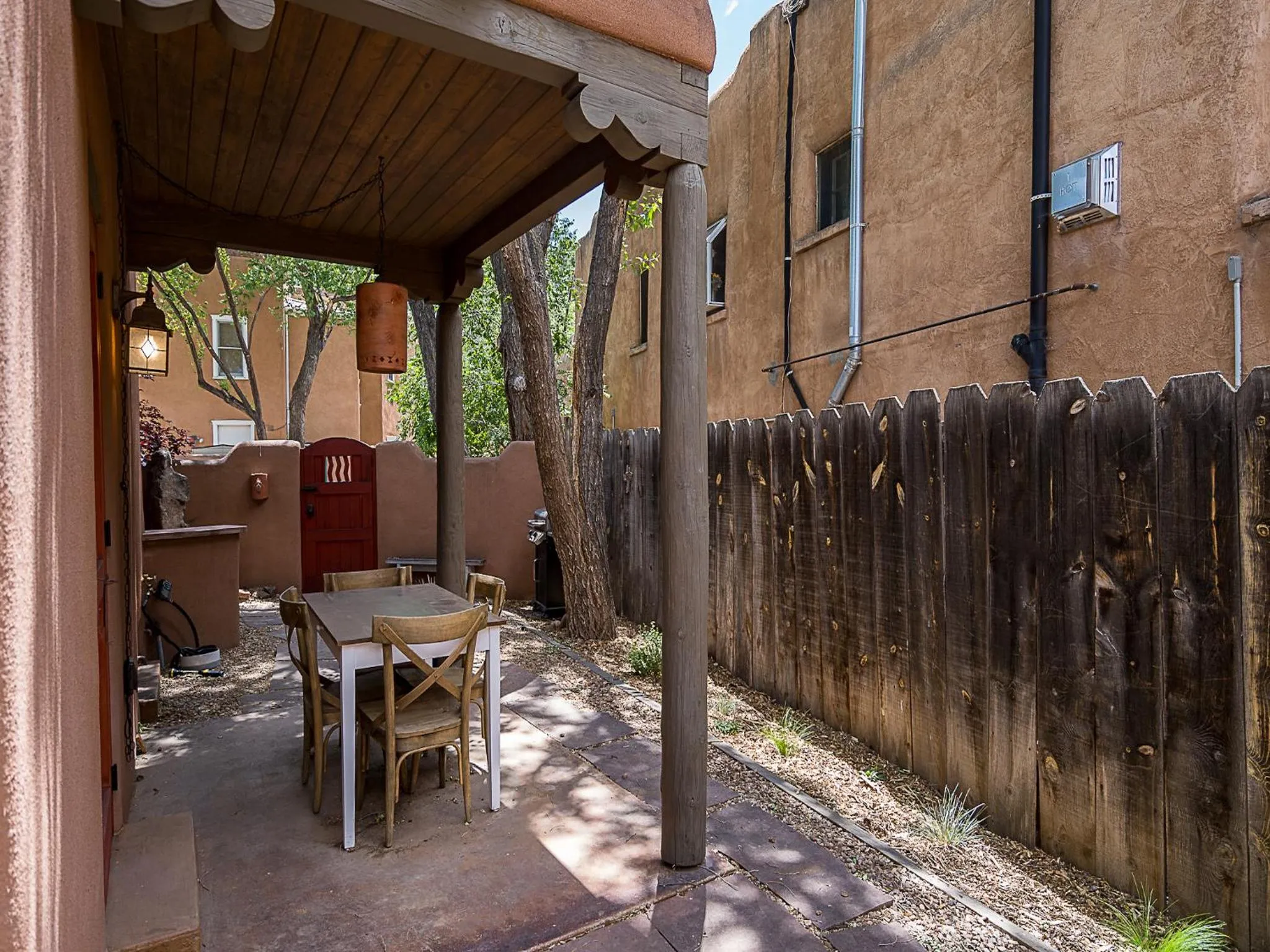 Property building in Deseo de Santa Fe