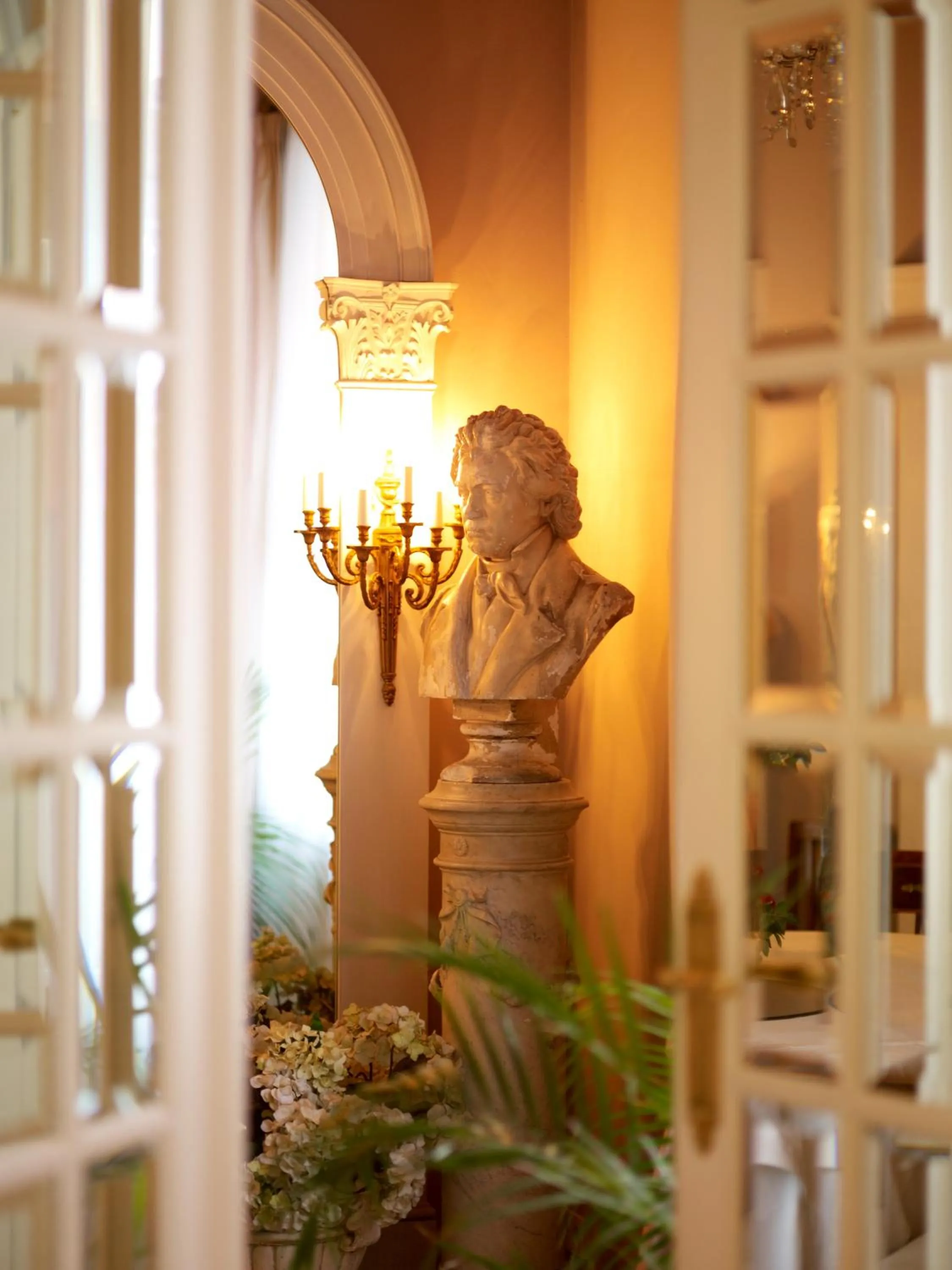 Decorative detail in Hotel Opera