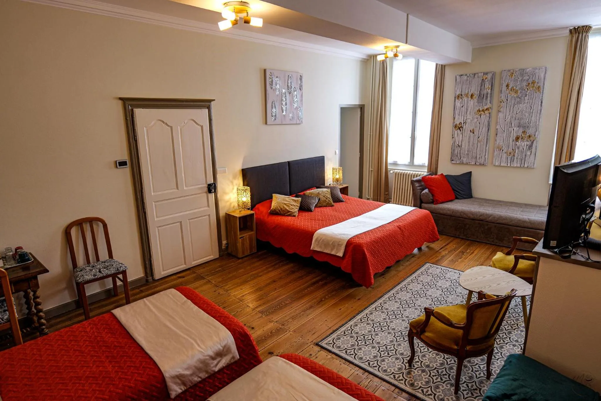 Bed in La Maison DUFFOUR chambres d'hôtes avec Petit Déjeuner